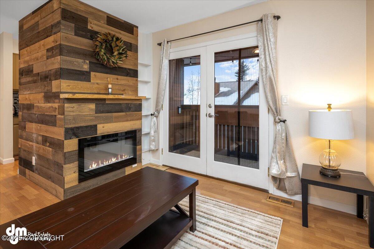 7321 Huntsmen Circle # H Unit: 21-H