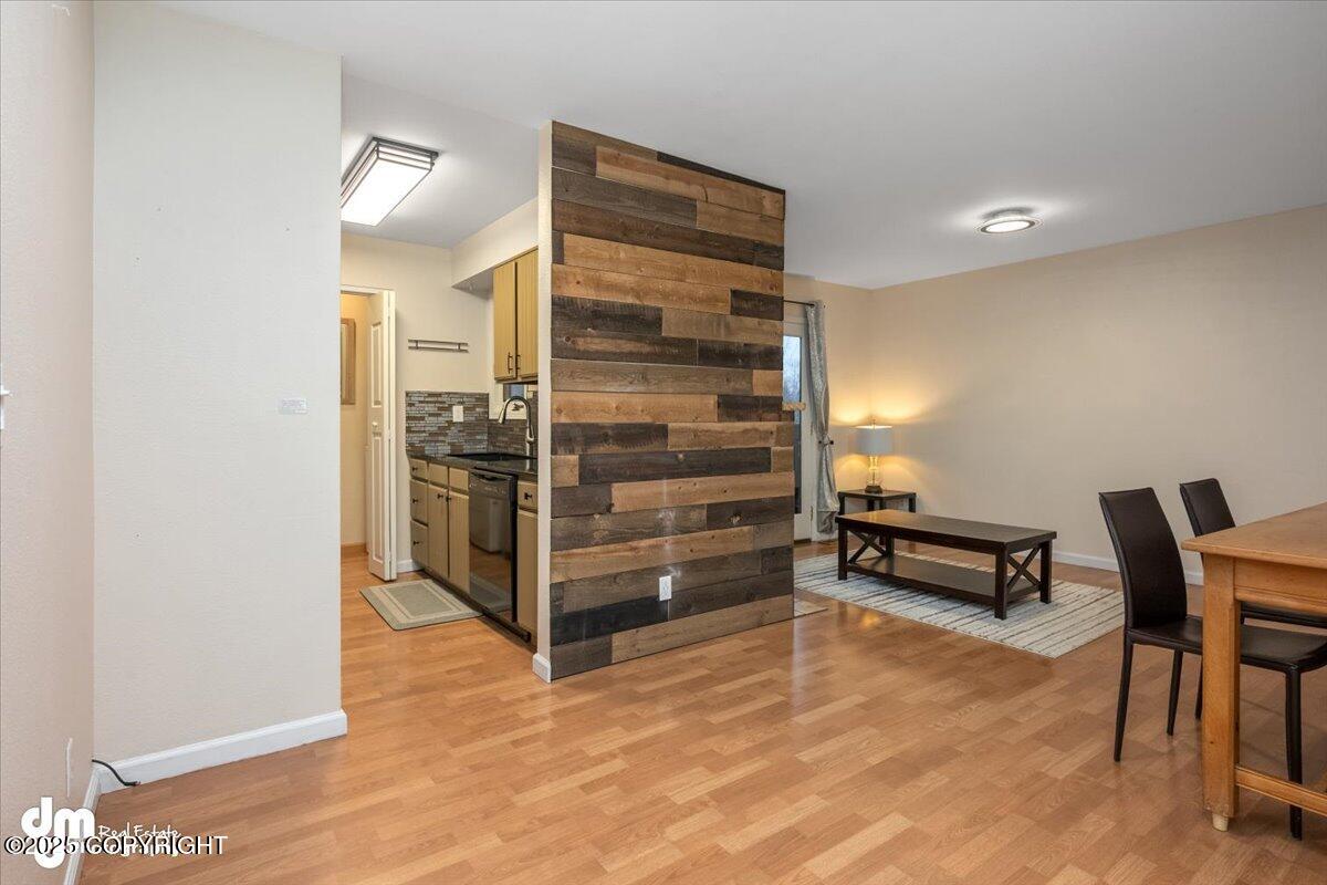 7321 Huntsmen Circle # H Unit: 21-H