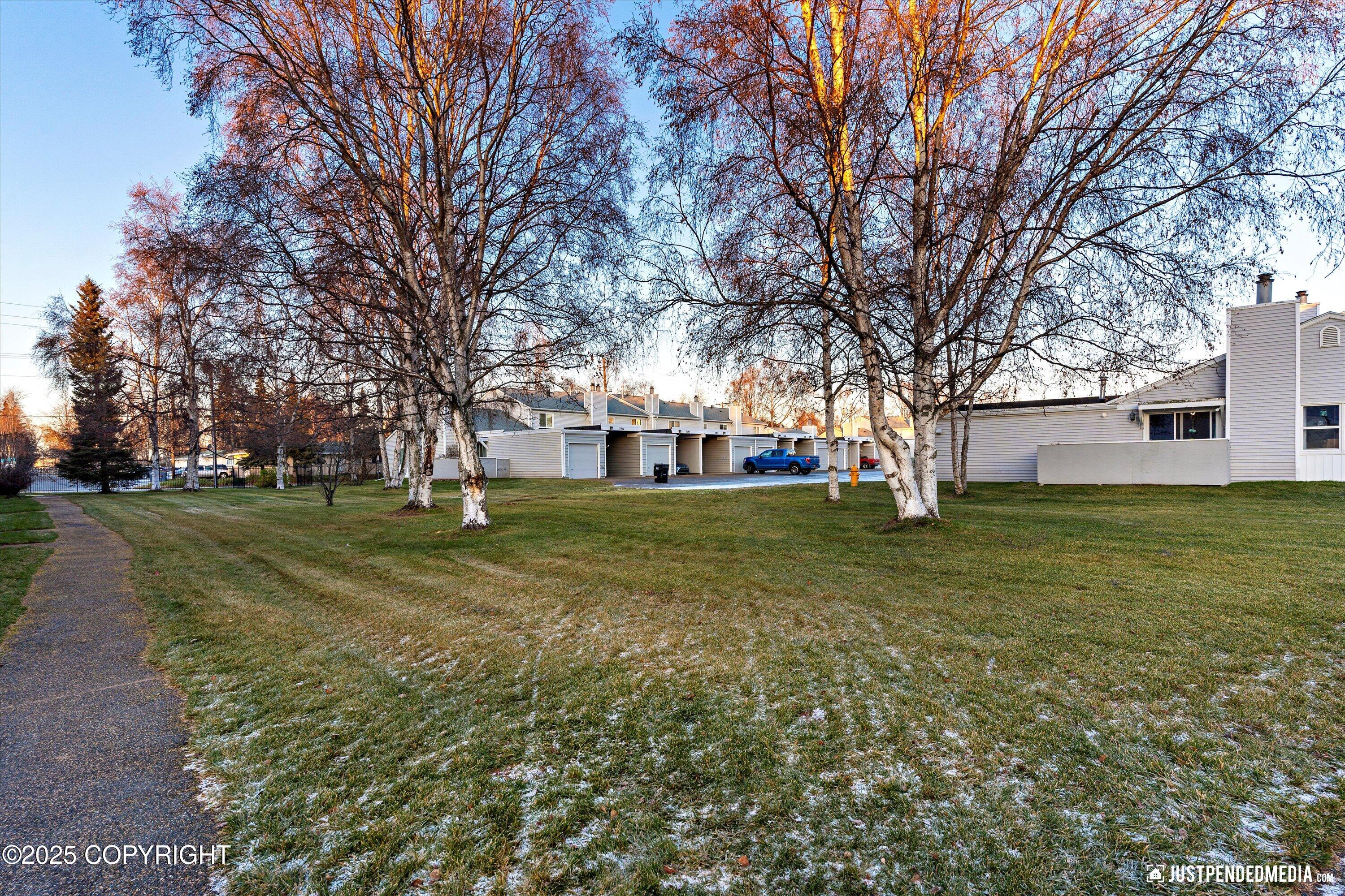 3265 Montclaire Court # 17E