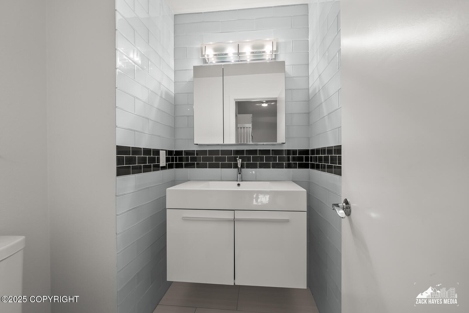 6469 Village Parkway # 203 Unit: #203