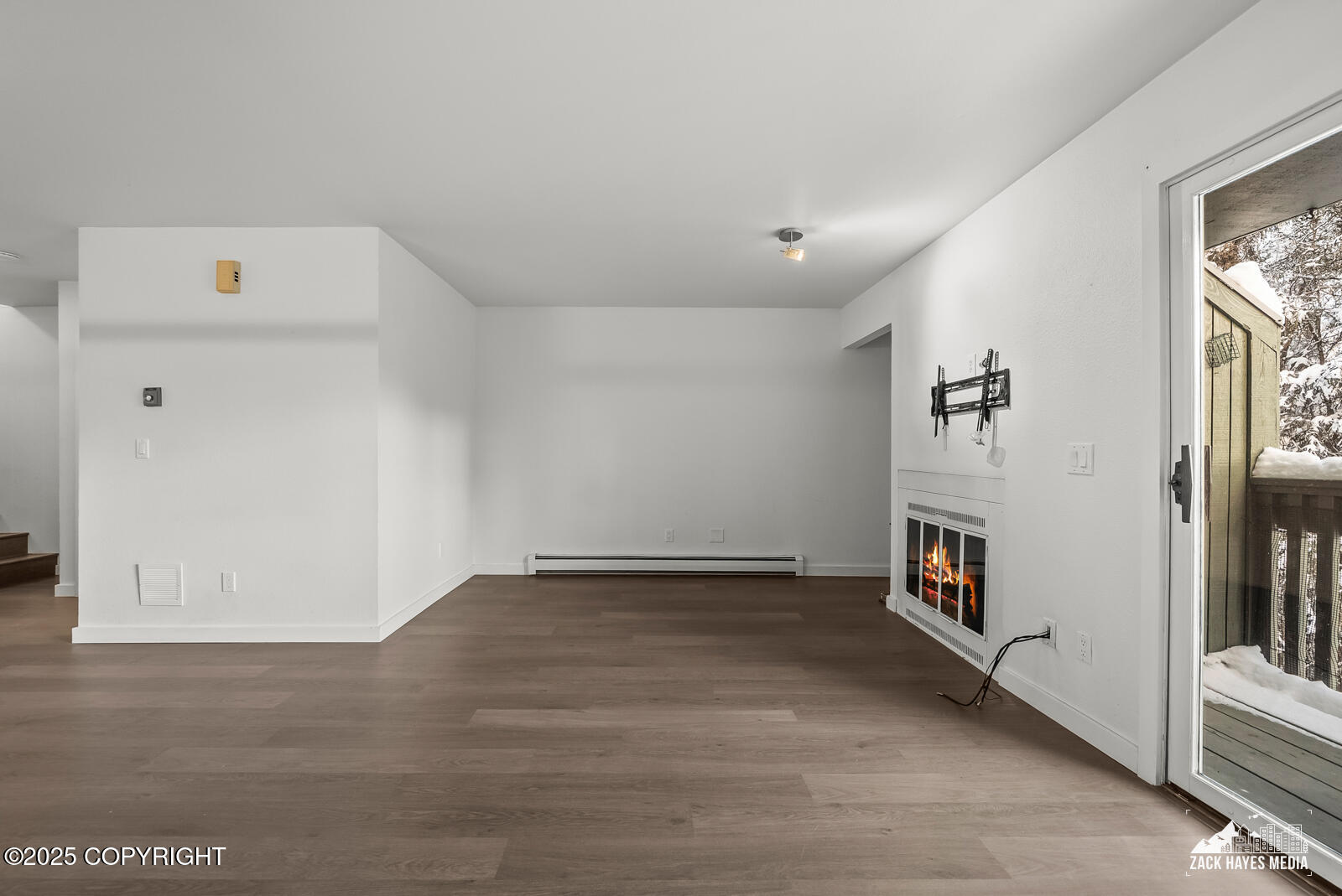 6469 Village Parkway # 203 Unit: #203