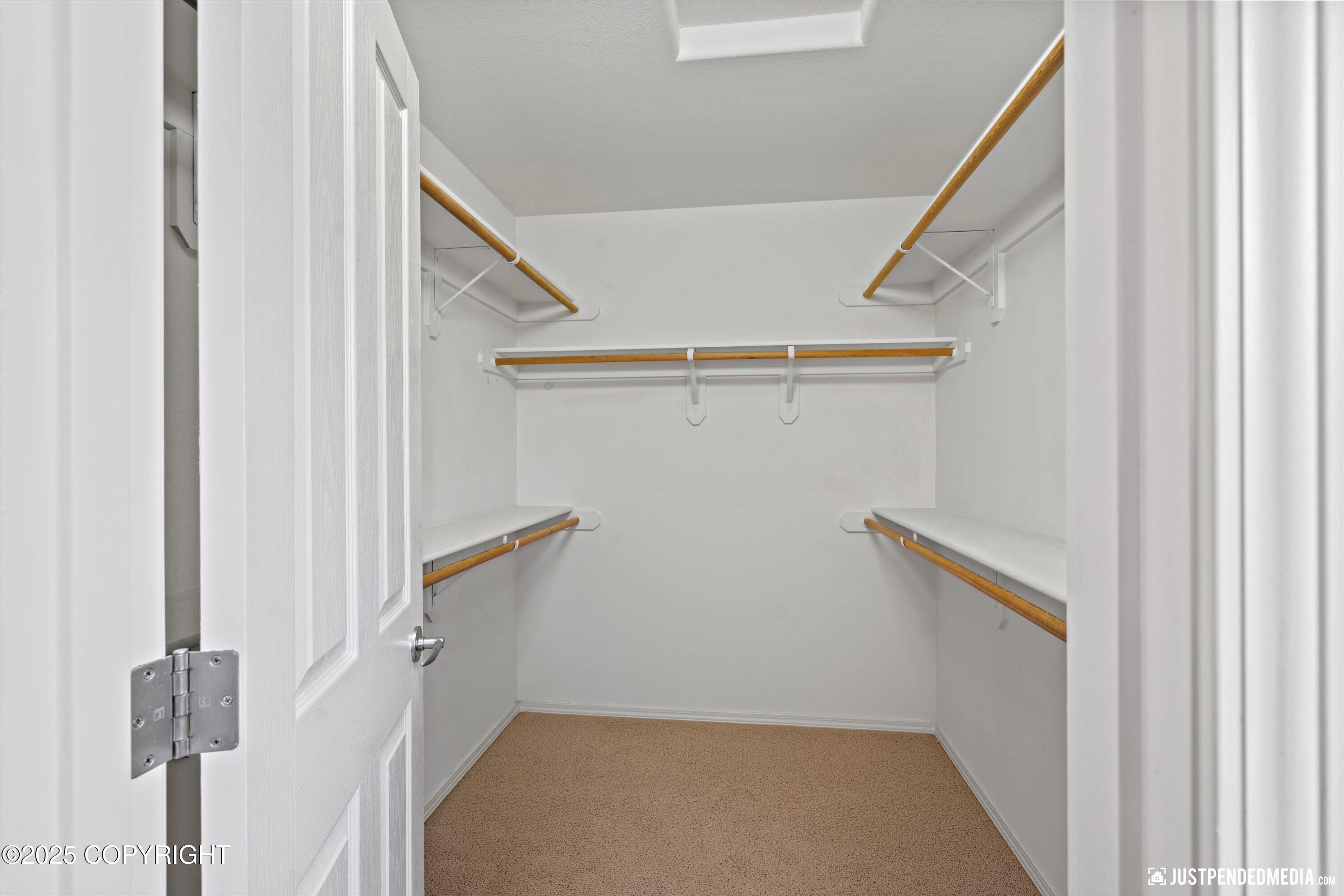 2909 Seclusion Cove Drive