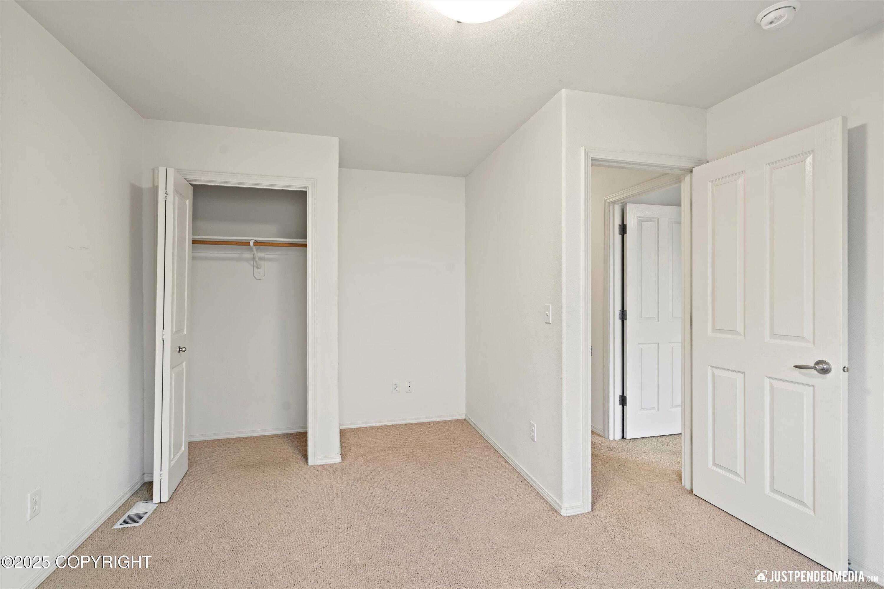 2909 Seclusion Cove Drive