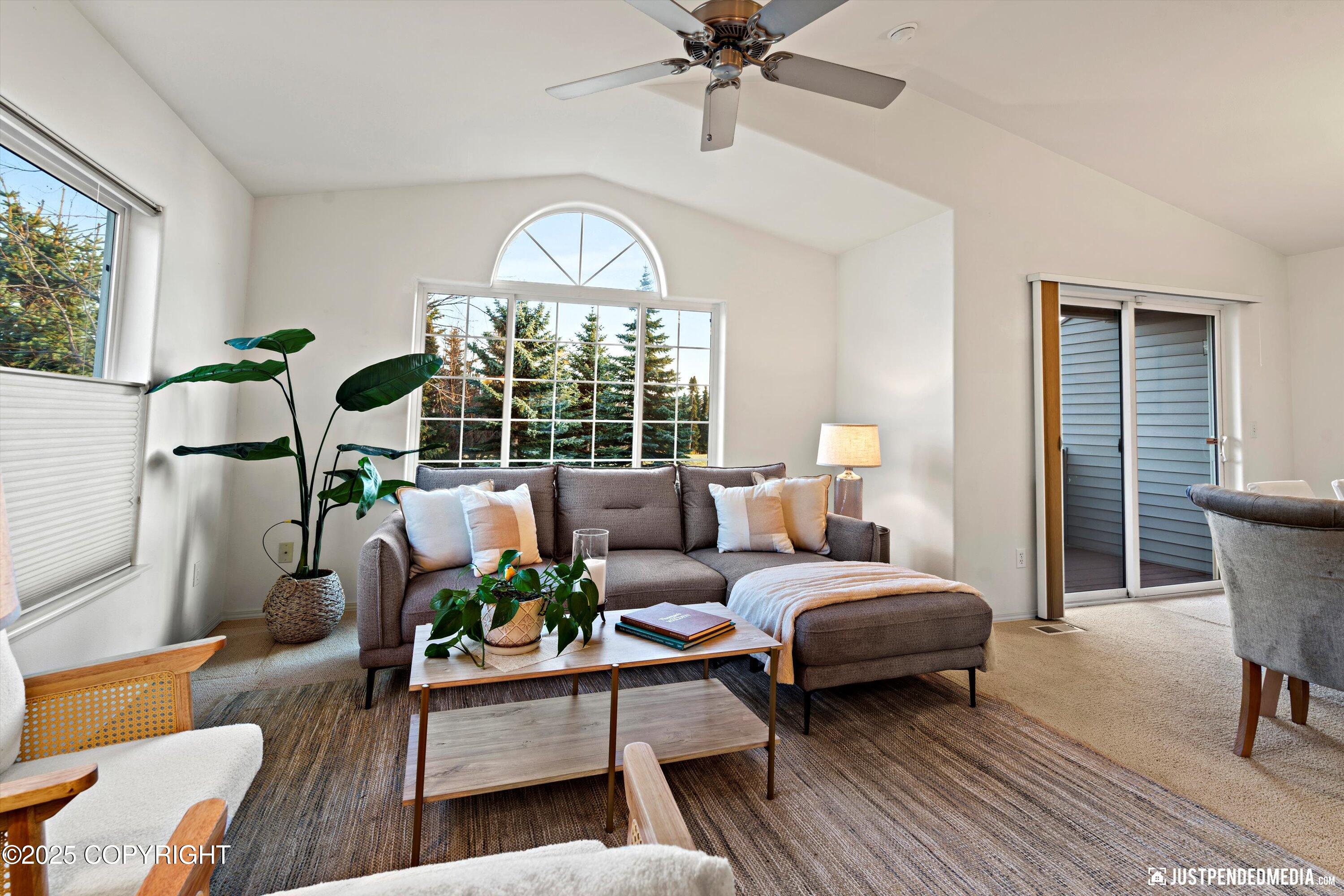 2909 Seclusion Cove Drive