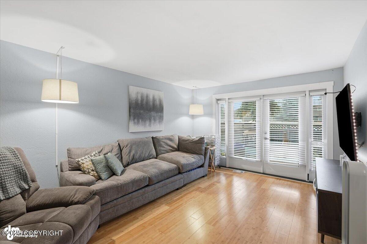 2105 Minerva Way # 2105 Unit: #2105