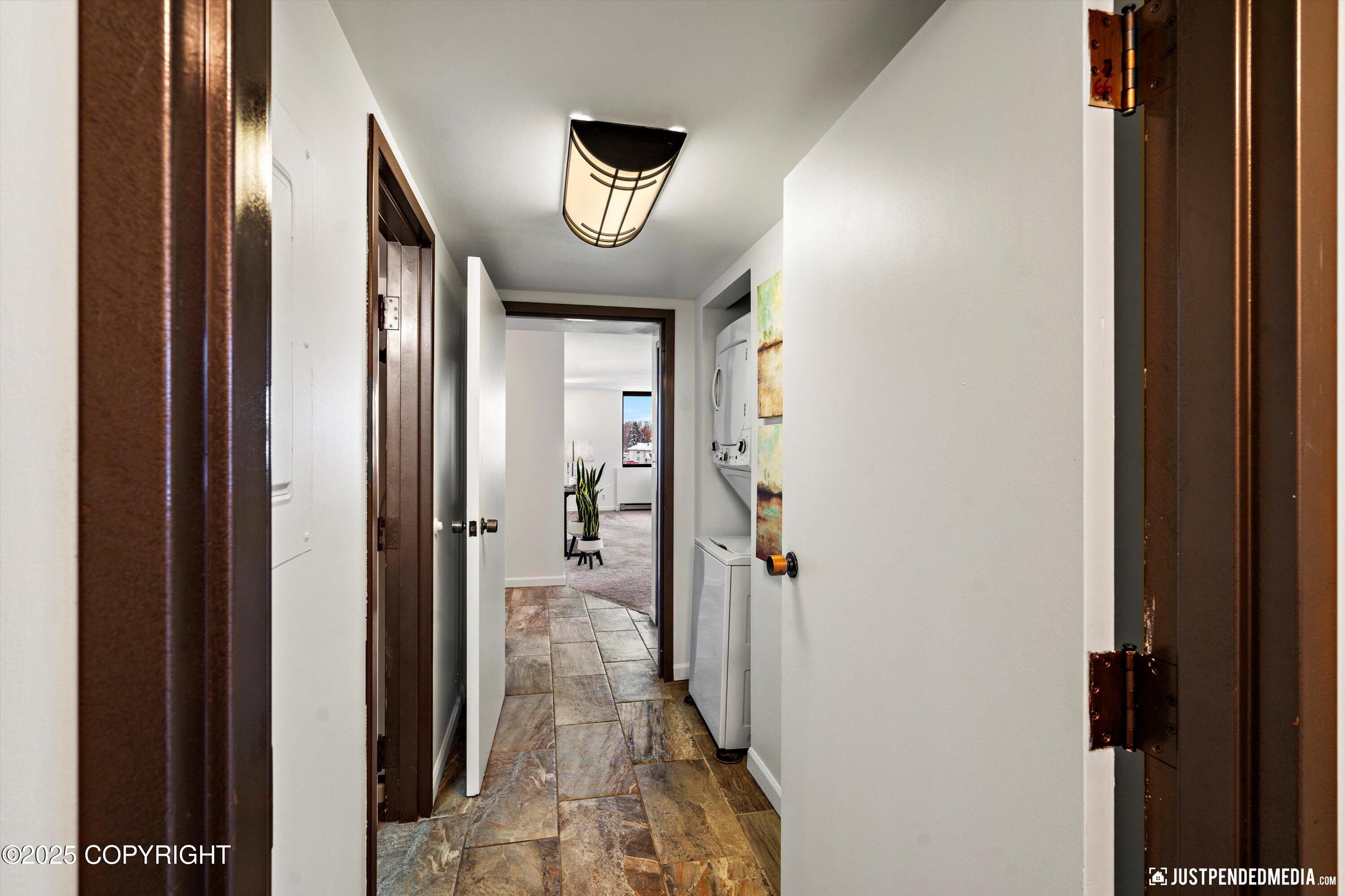 1113 W Fireweed Lane # 204 Unit: #204