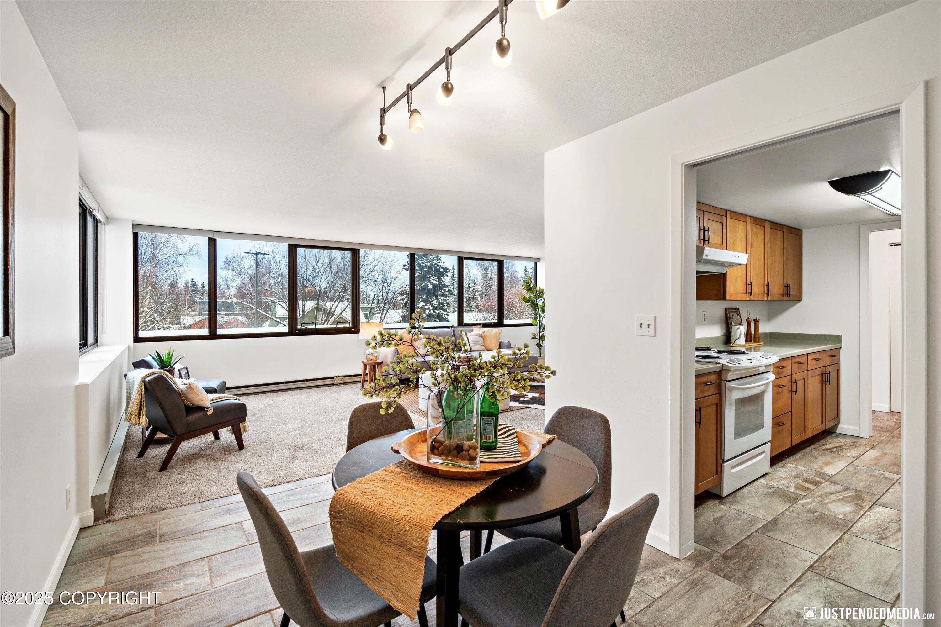 1113 W Fireweed Lane # 204 Unit: #204