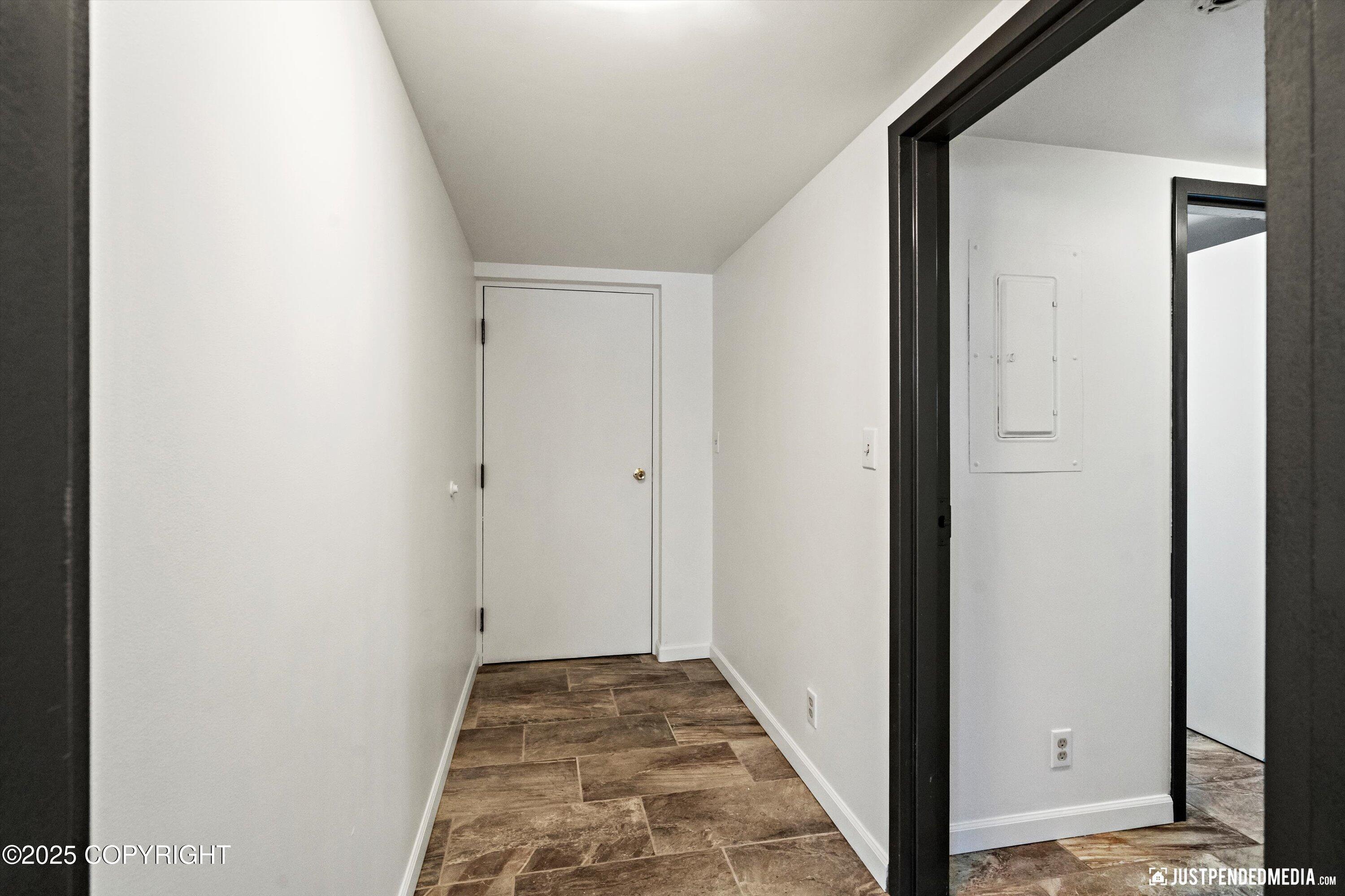 1113 W Fireweed Lane # 204 Unit: #204