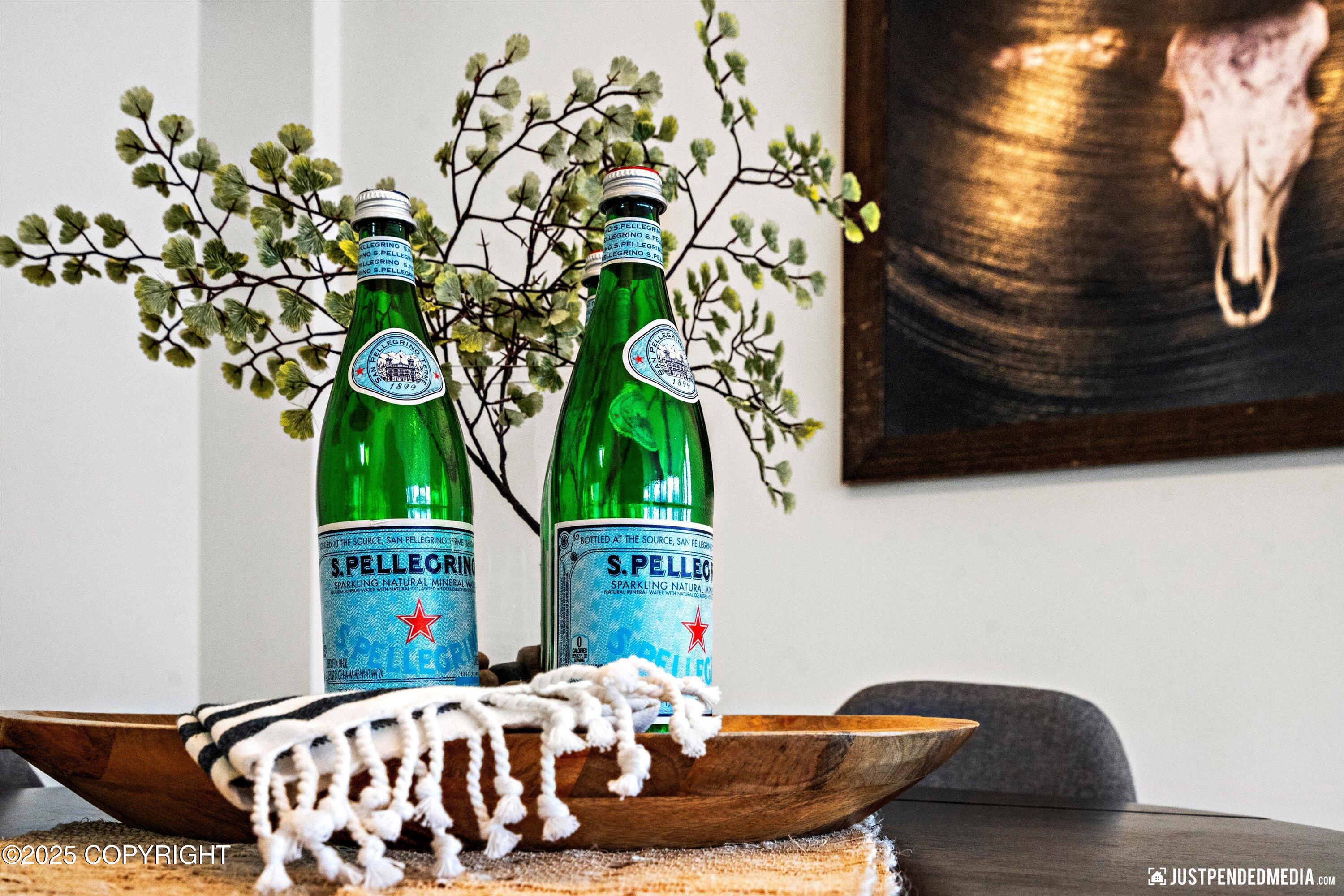 1113 W Fireweed Lane # 204 Unit: #204