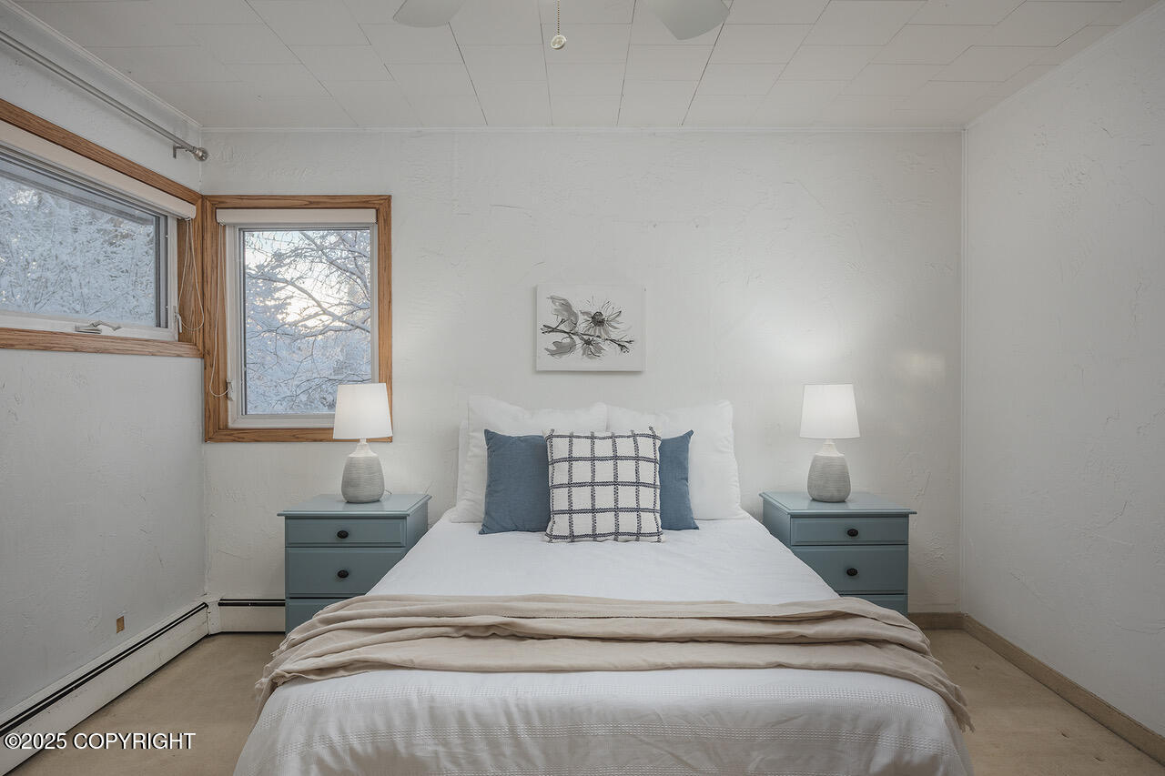 2727 Riverview Drive