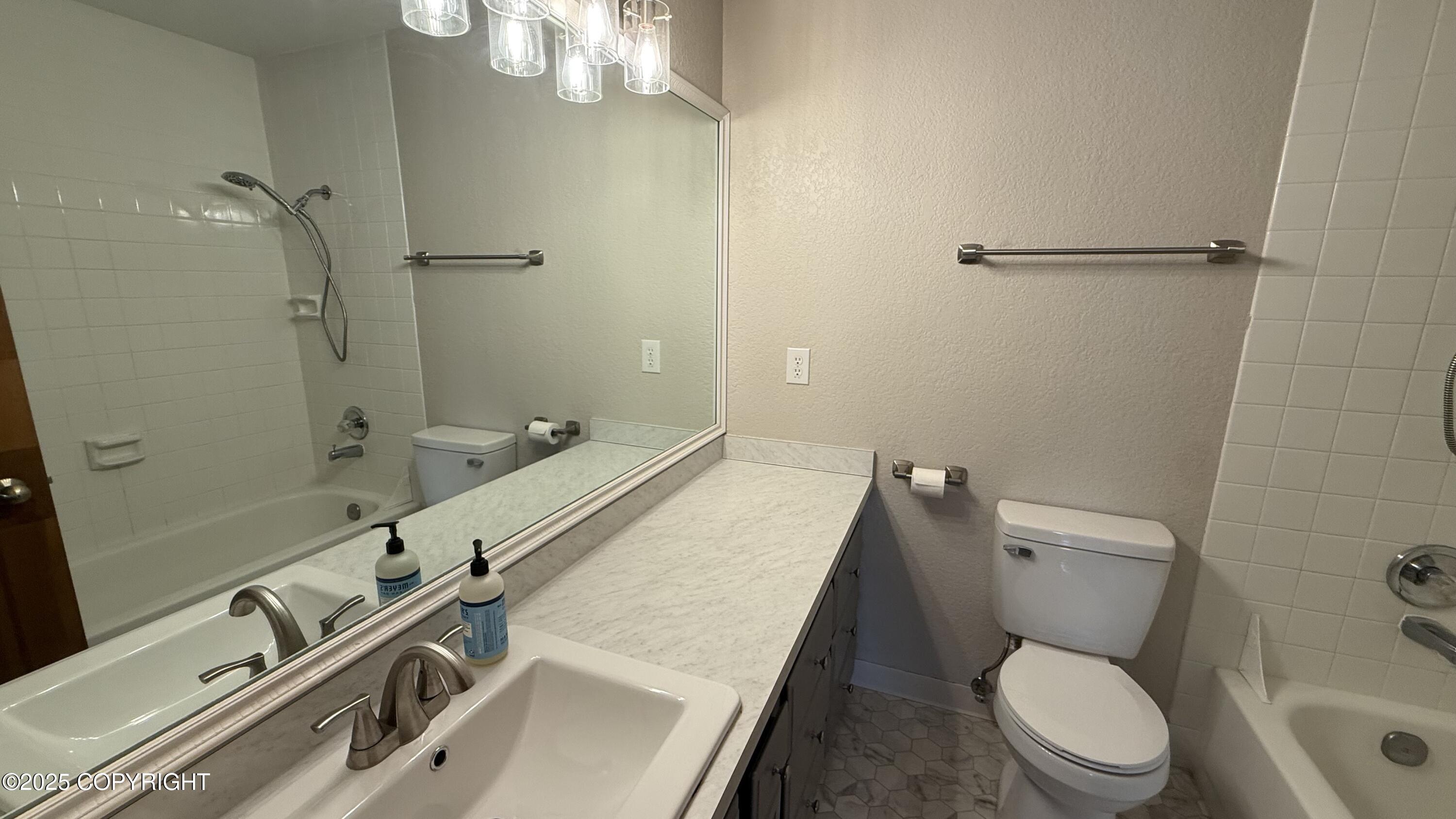 6924 Cape Lisburne Loop