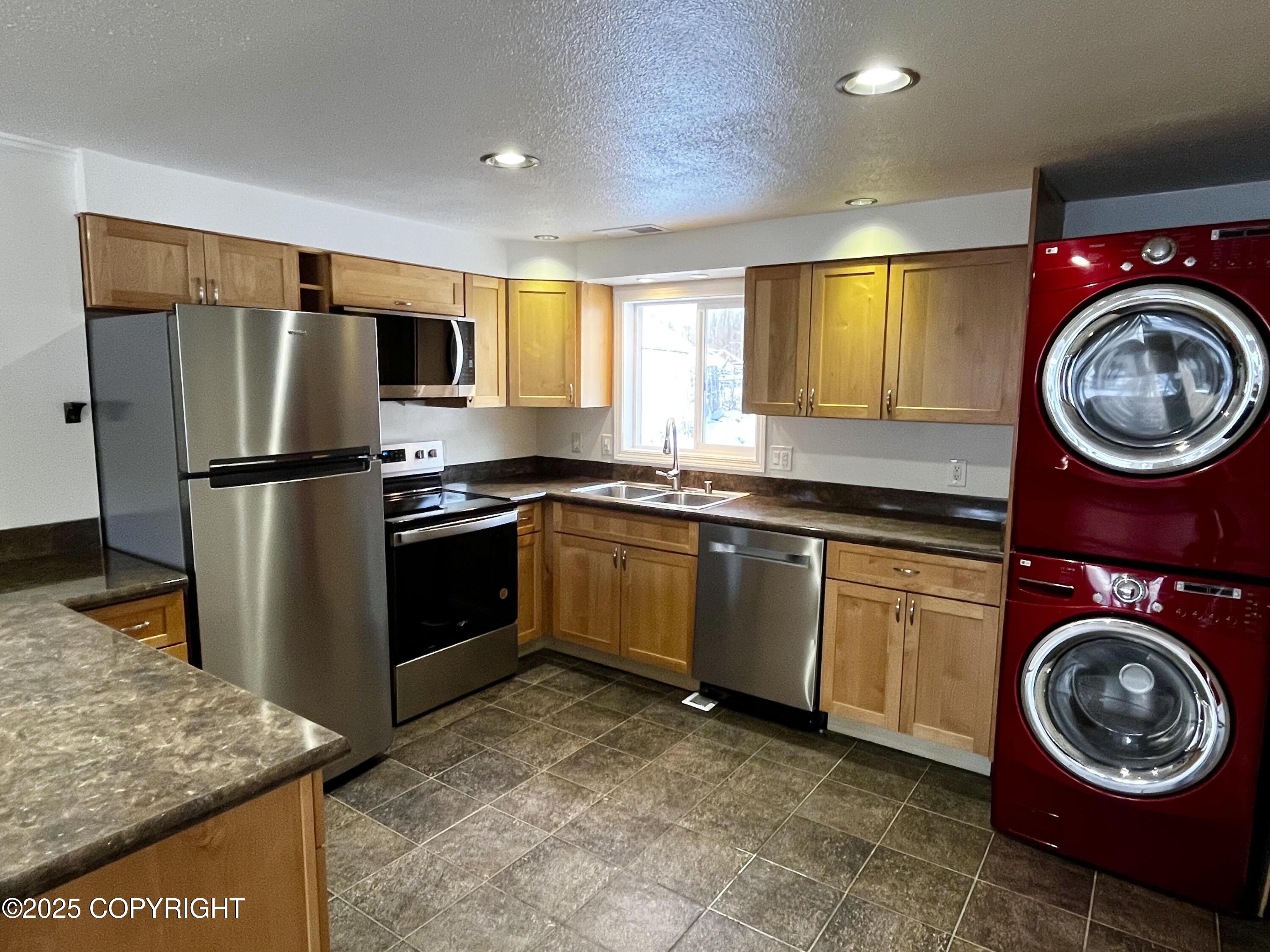 1616 Elmendorf Drive