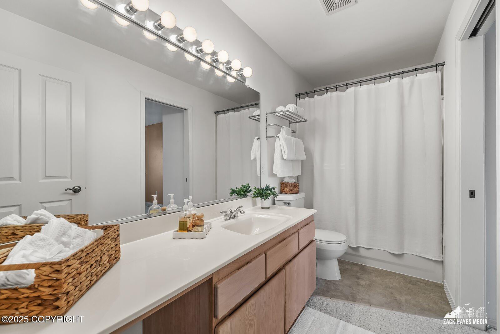 2534 Ridge Pointe Drive