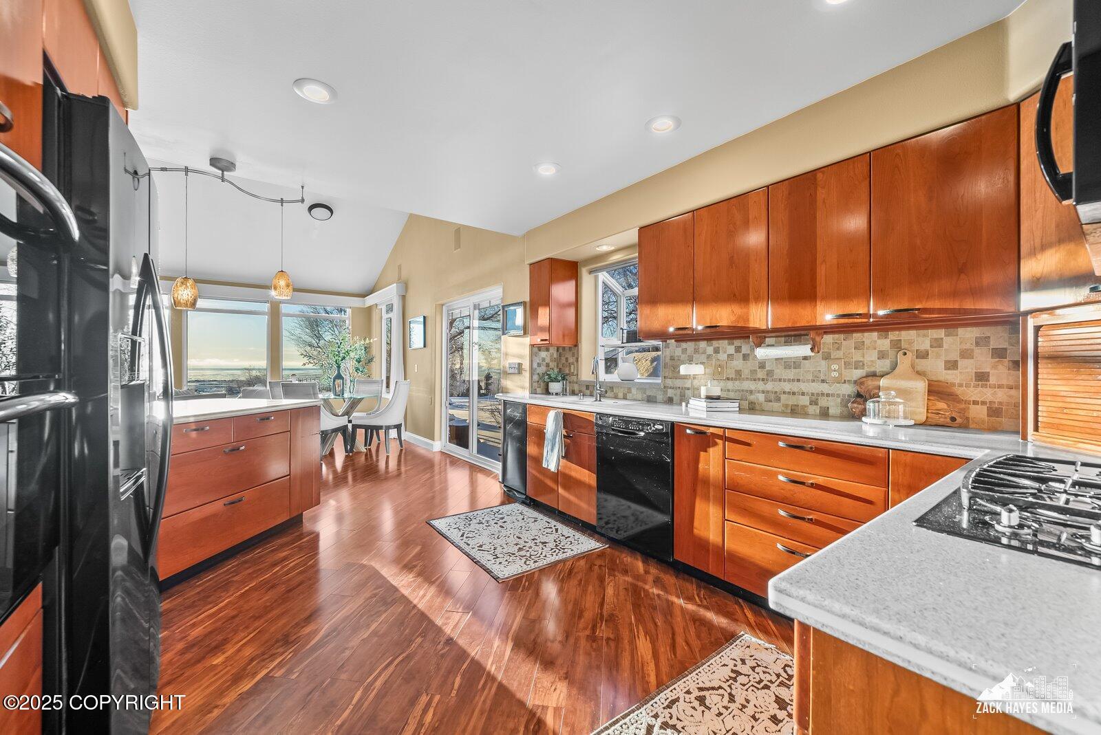 2534 Ridge Pointe Drive