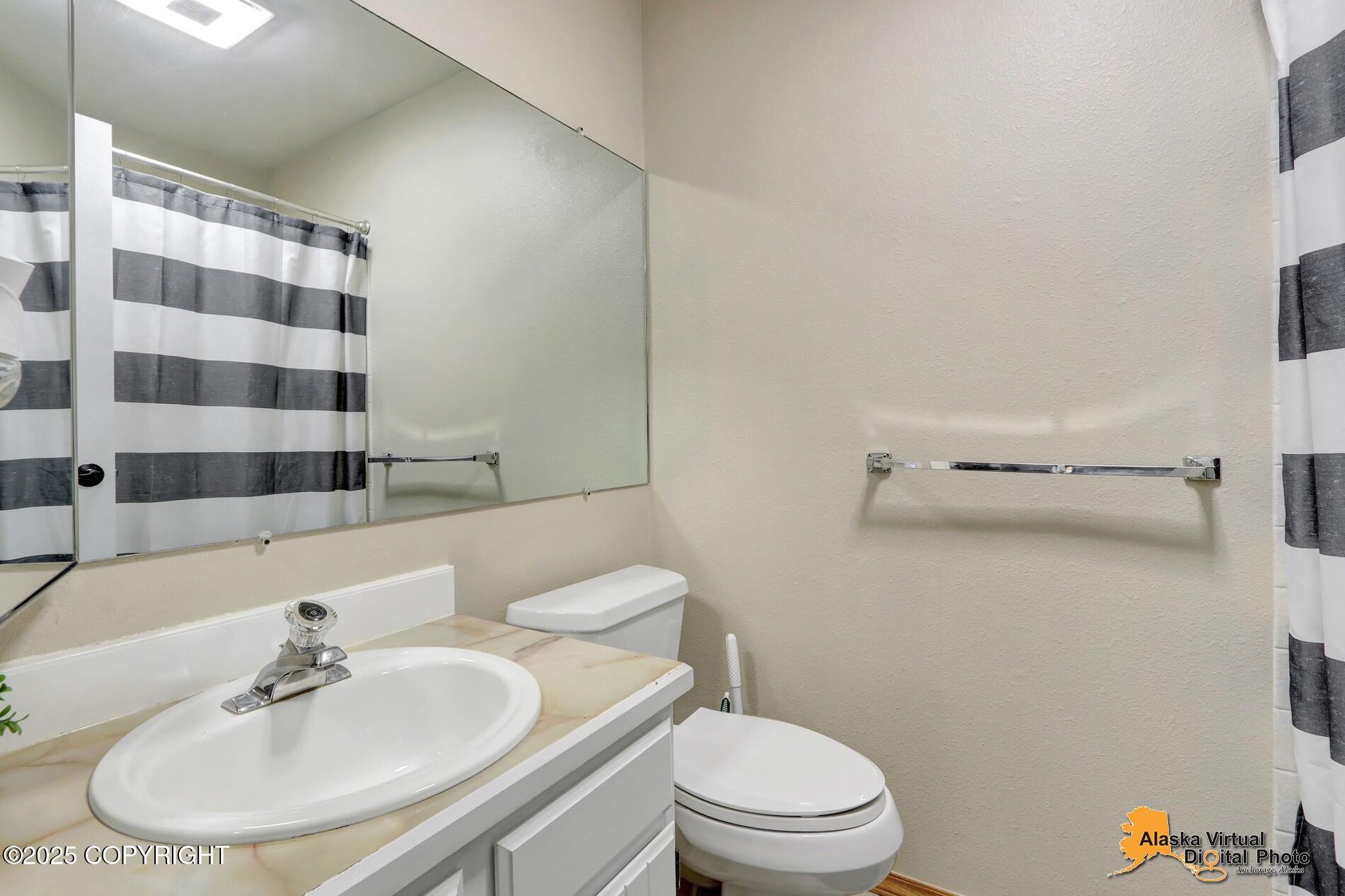 460 E 56th Avenue # 4H