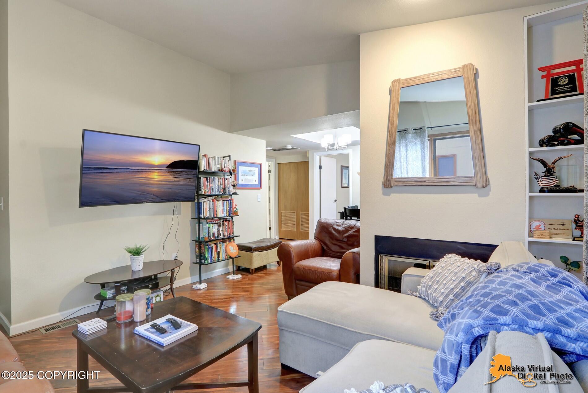 460 E 56th Avenue # 4H