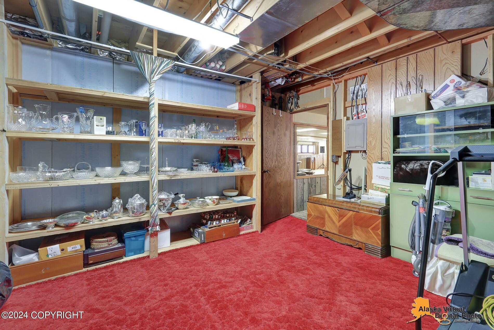 2707 W 31st Avenue