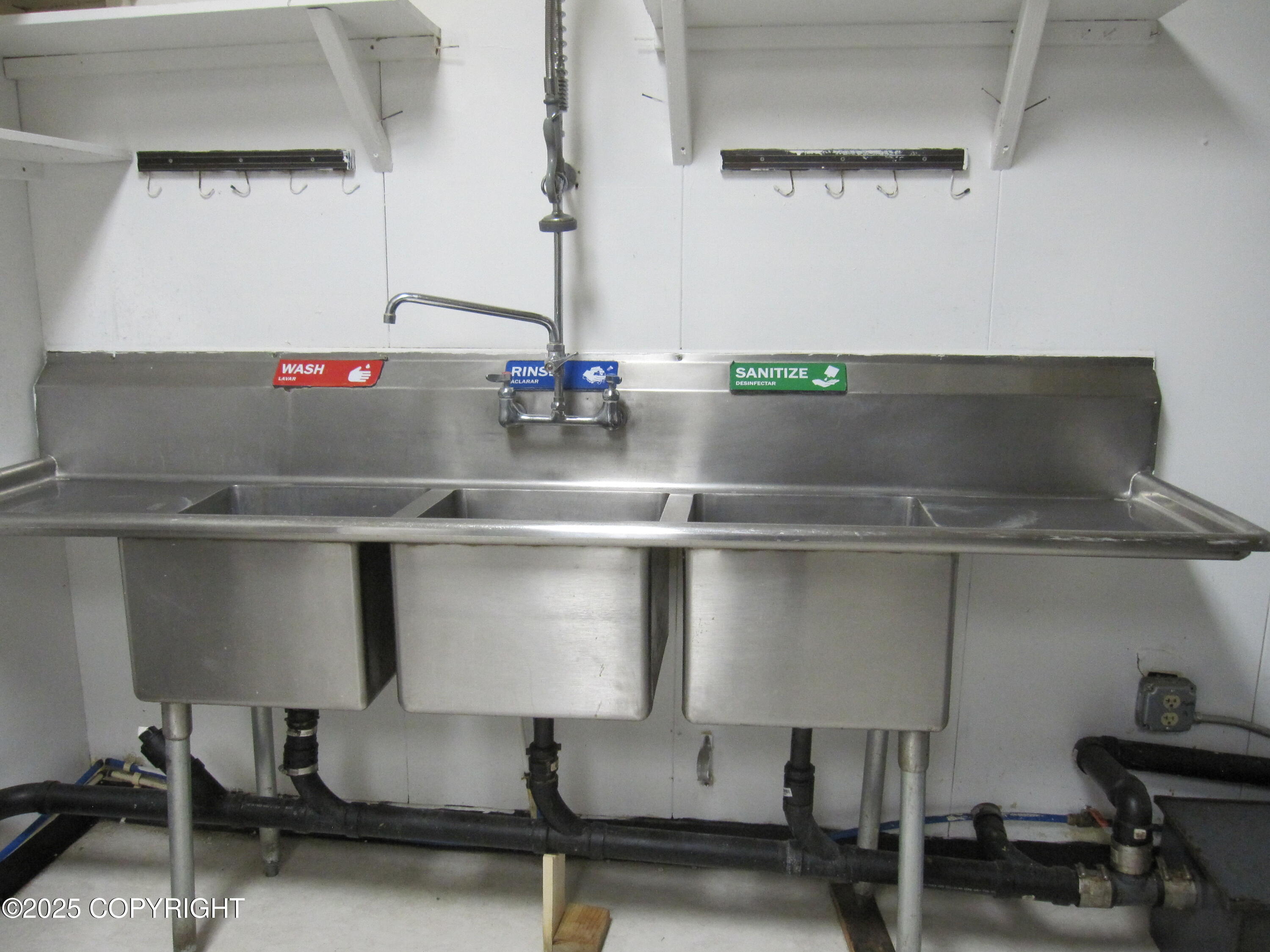 401 Ridgecrest Drive