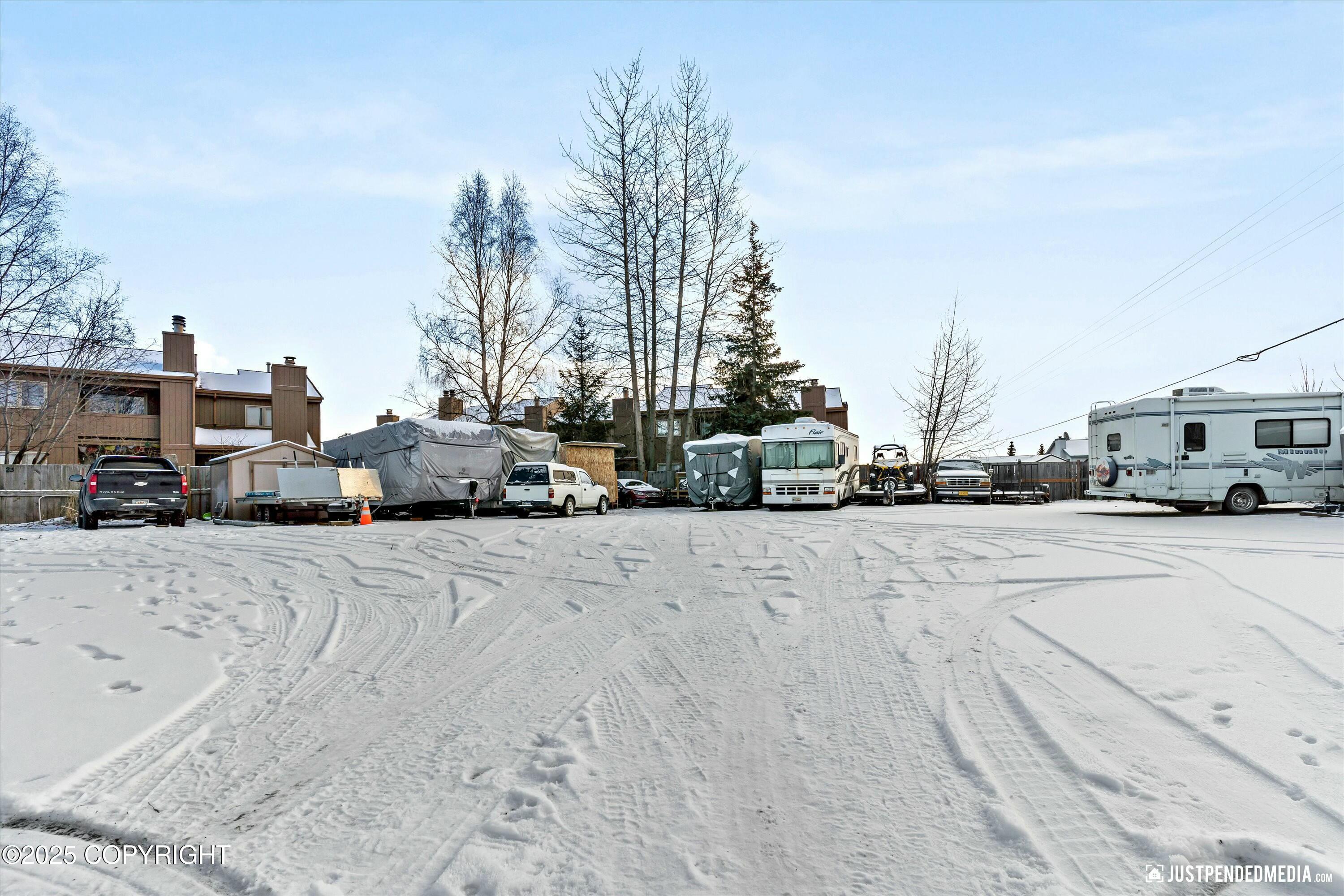 1835 Colony Place # 25