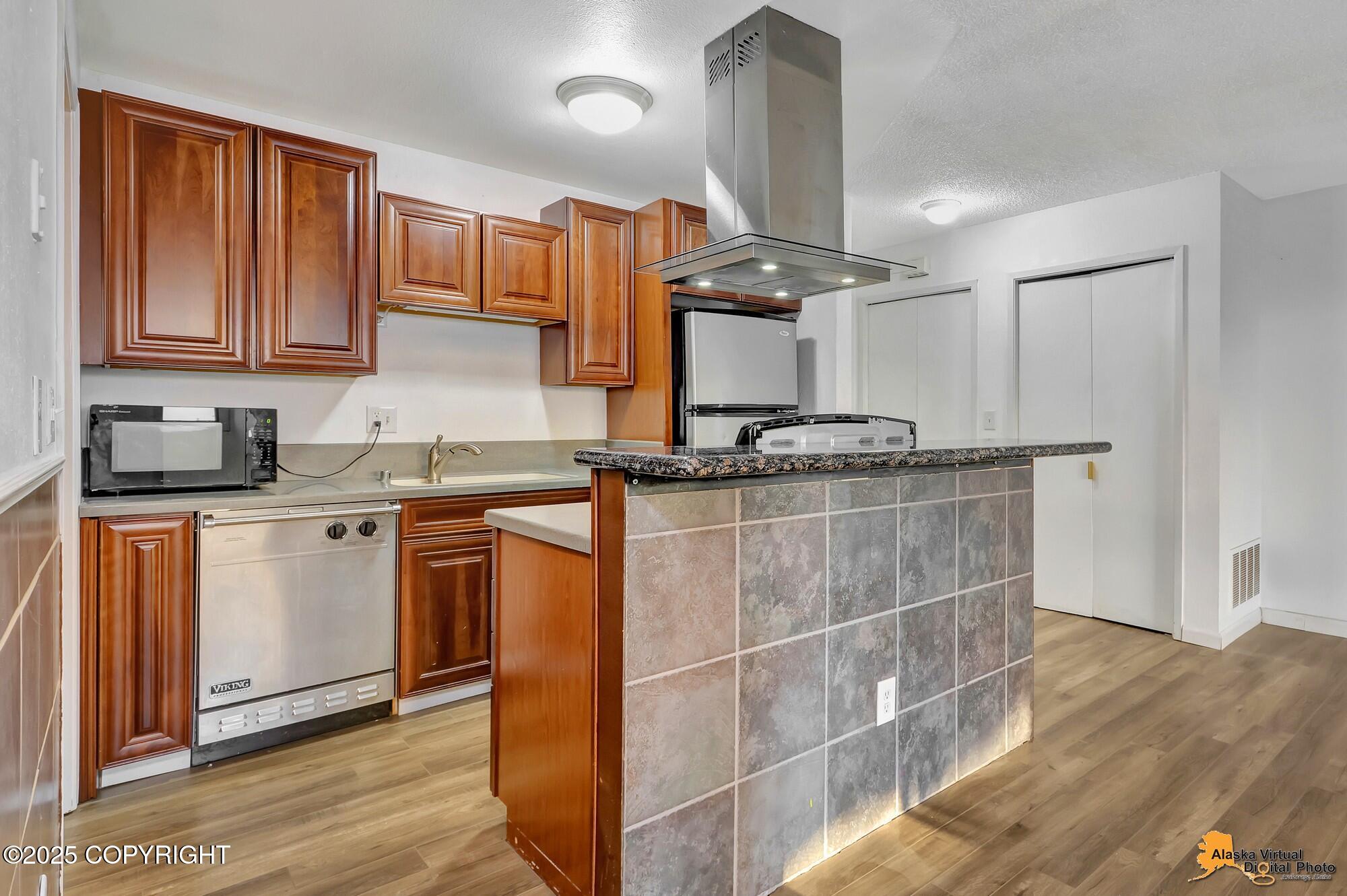 2200 Sentry Drive # 17 Unit: #A-17