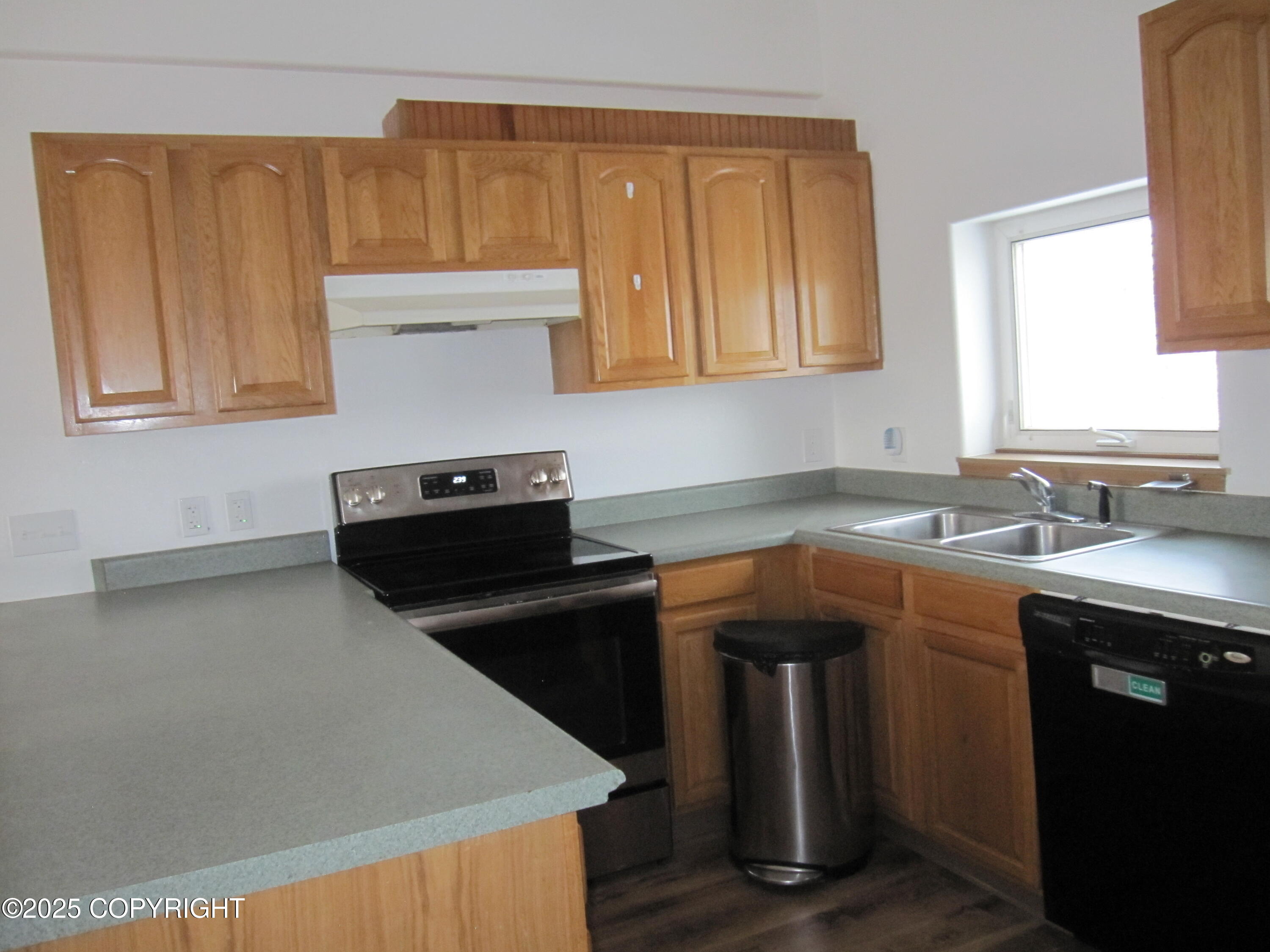 9315 Nengqerrairia Dr