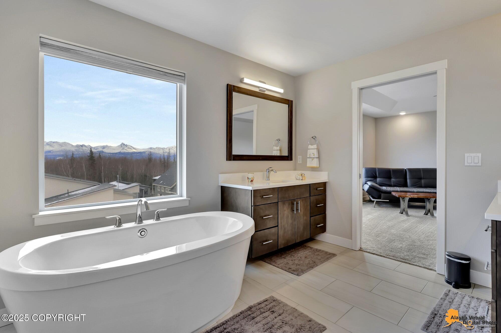 5454 Sandhill Lp