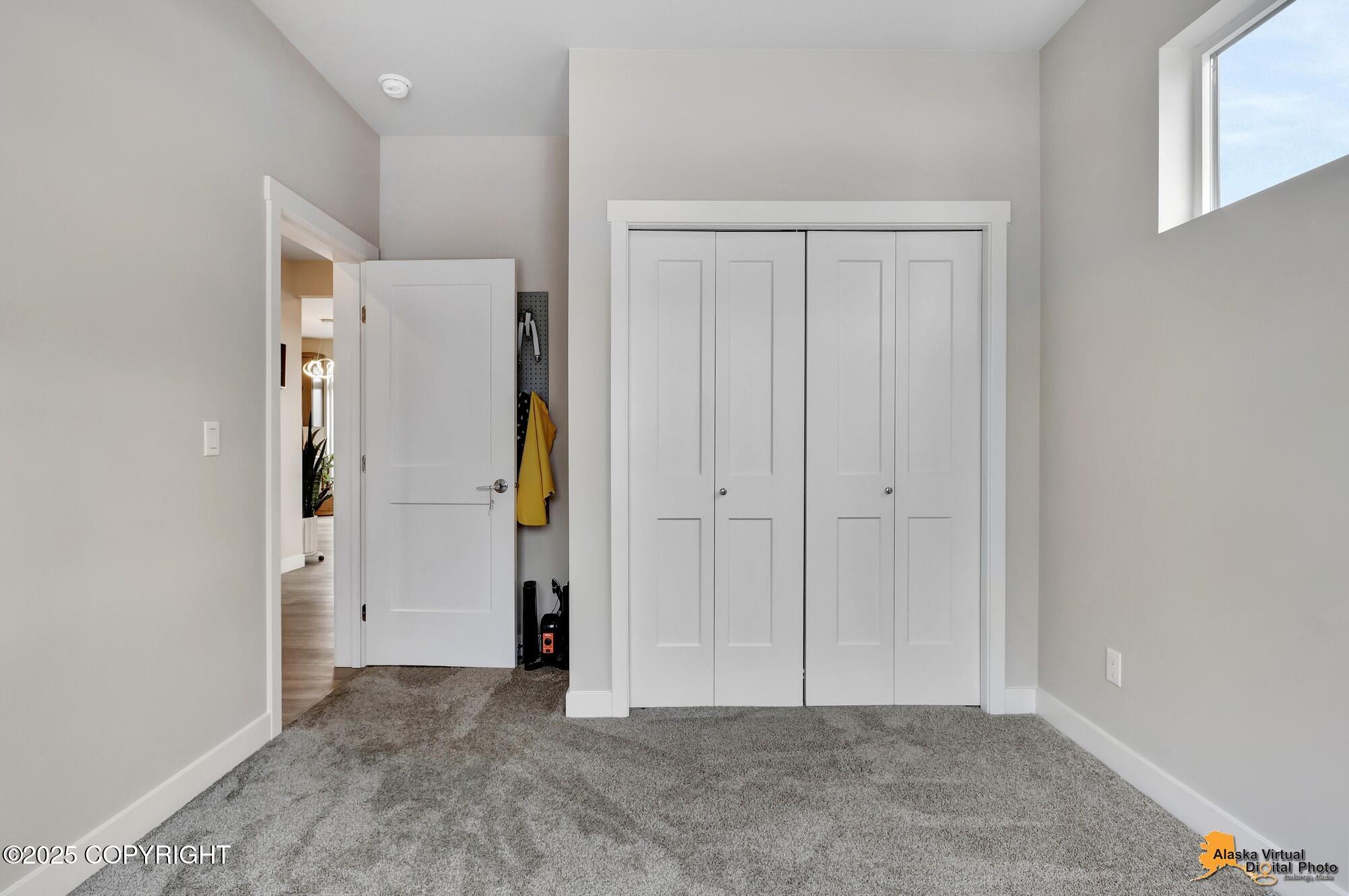 5454 Sandhill Lp