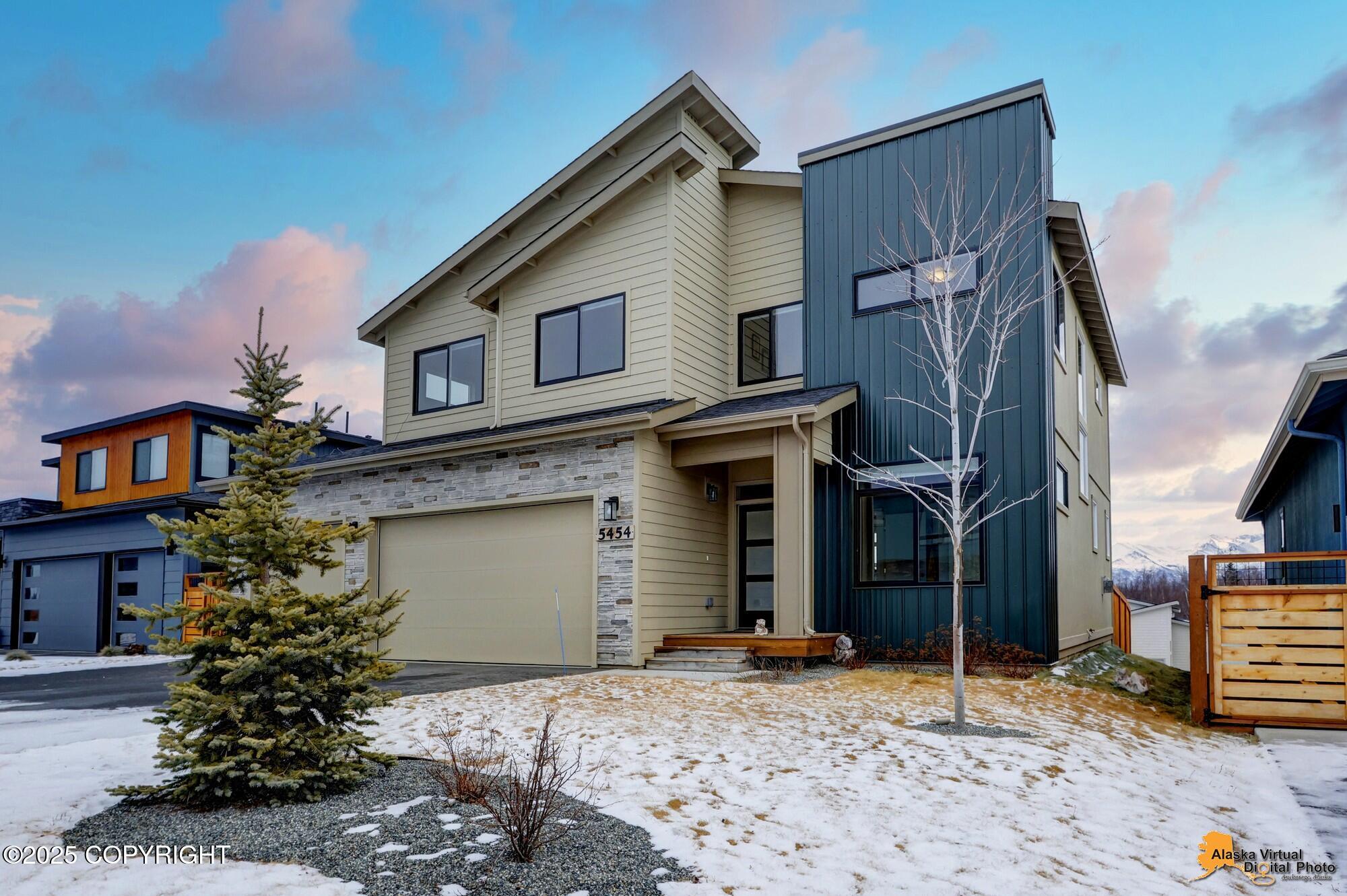 5454 Sandhill Lp