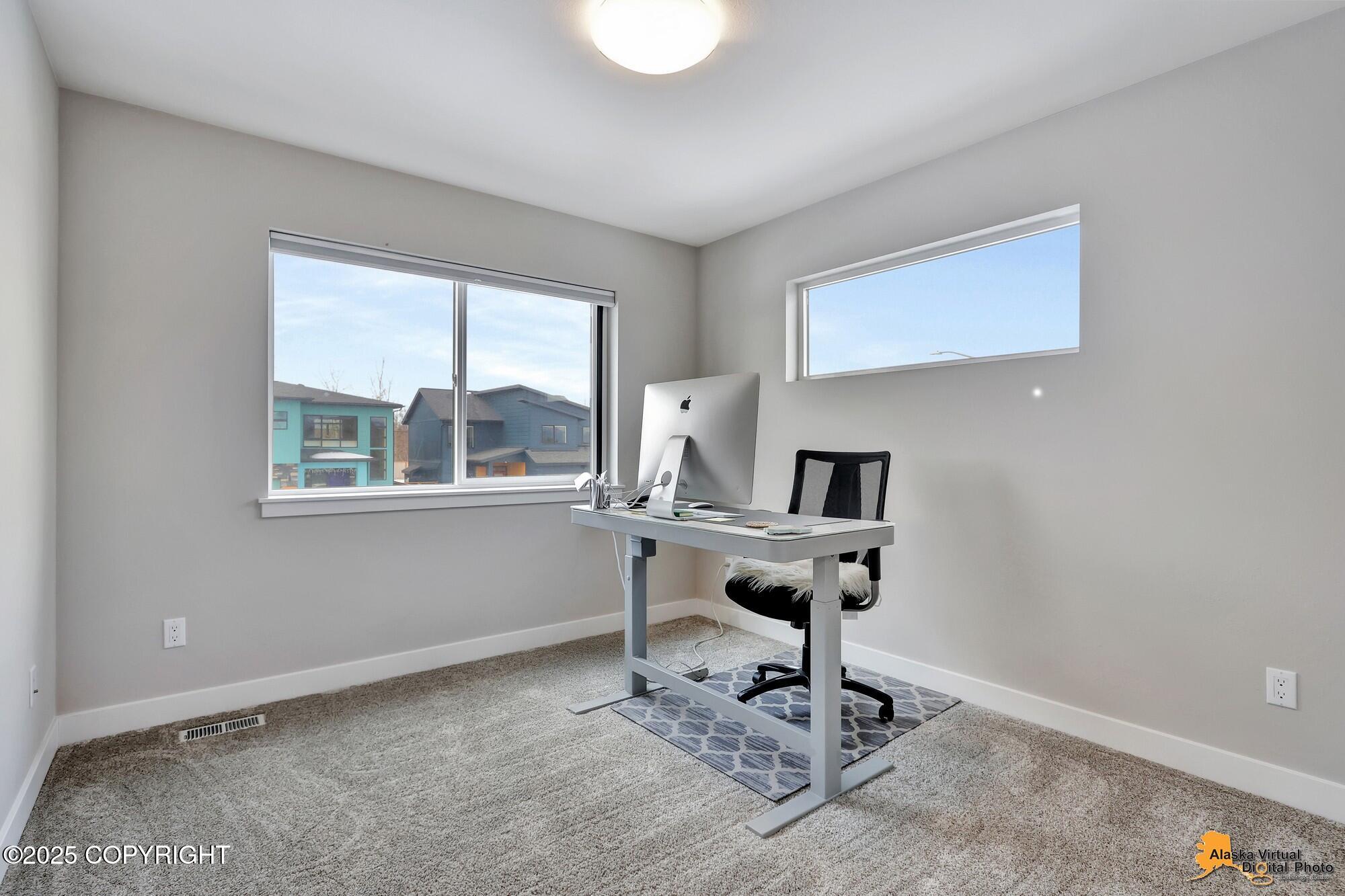 5454 Sandhill Lp