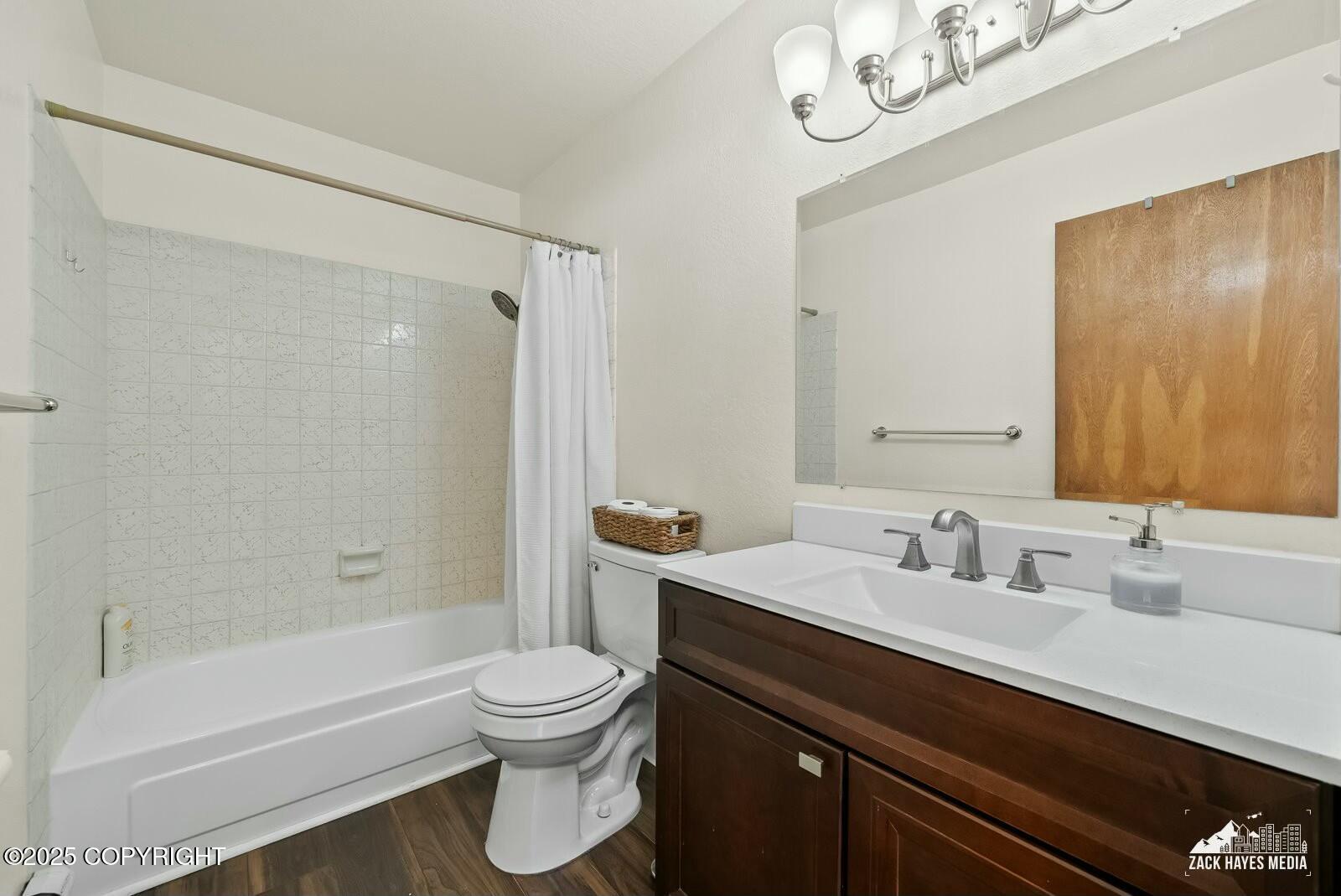 1427 Columbine Street