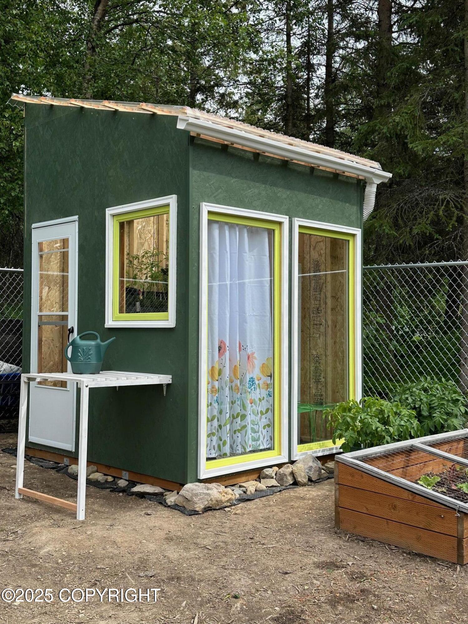 6251 Bubbling Brook Circle