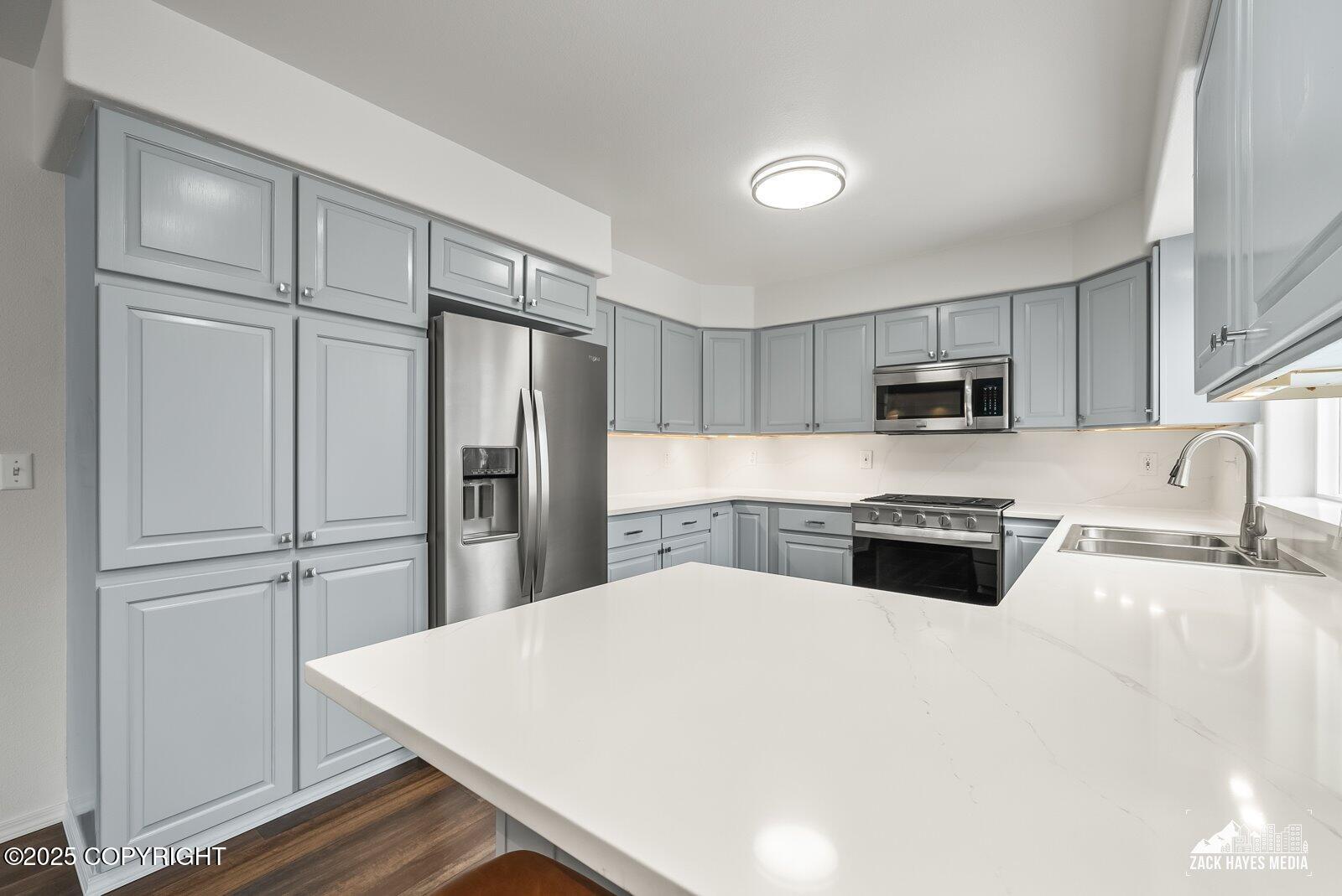 6251 Bubbling Brook Circle