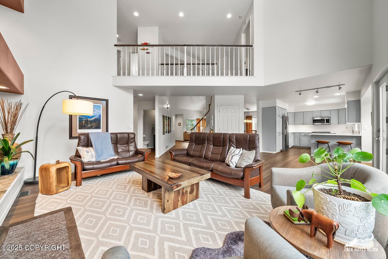 6251 Bubbling Brook Circle