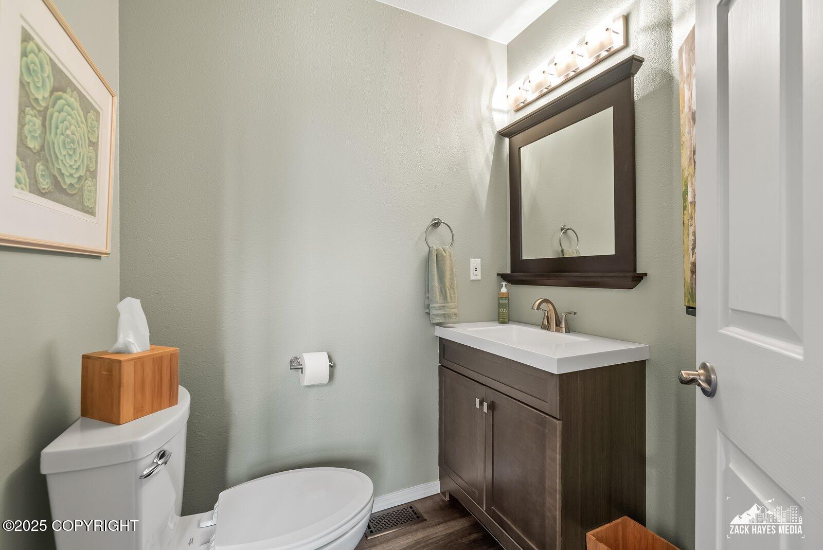 6251 Bubbling Brook Circle