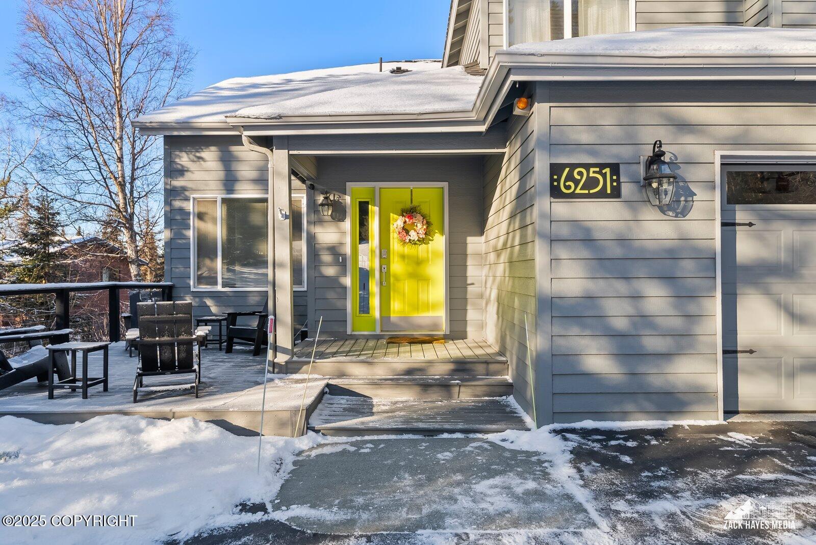 6251 Bubbling Brook Circle