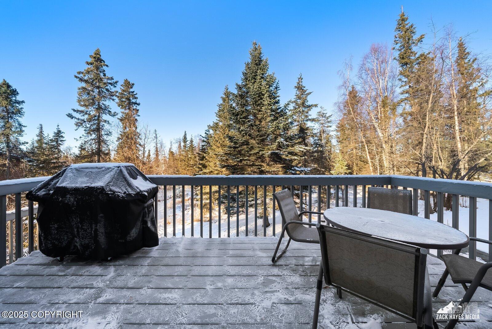 6251 Bubbling Brook Circle