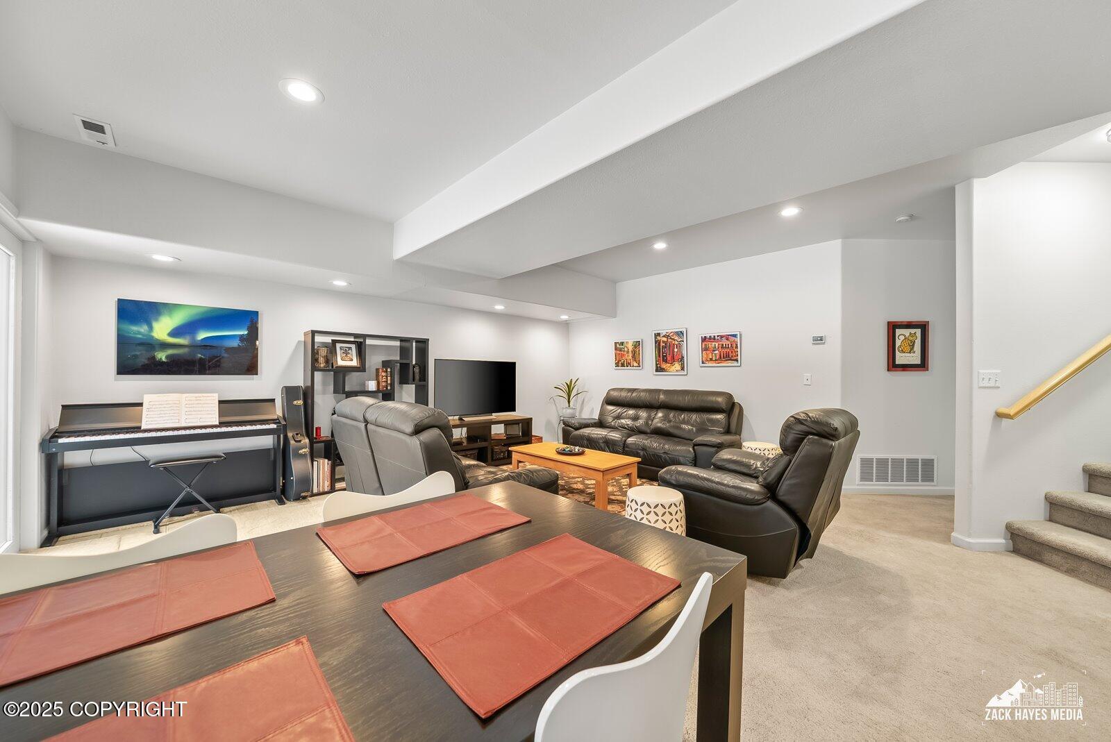 6251 Bubbling Brook Circle