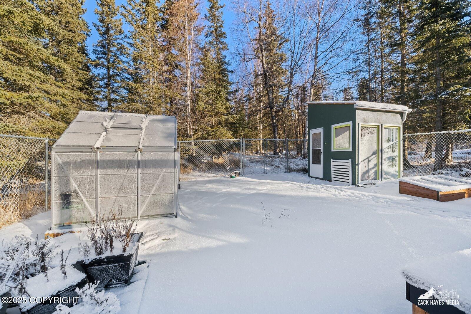 6251 Bubbling Brook Circle