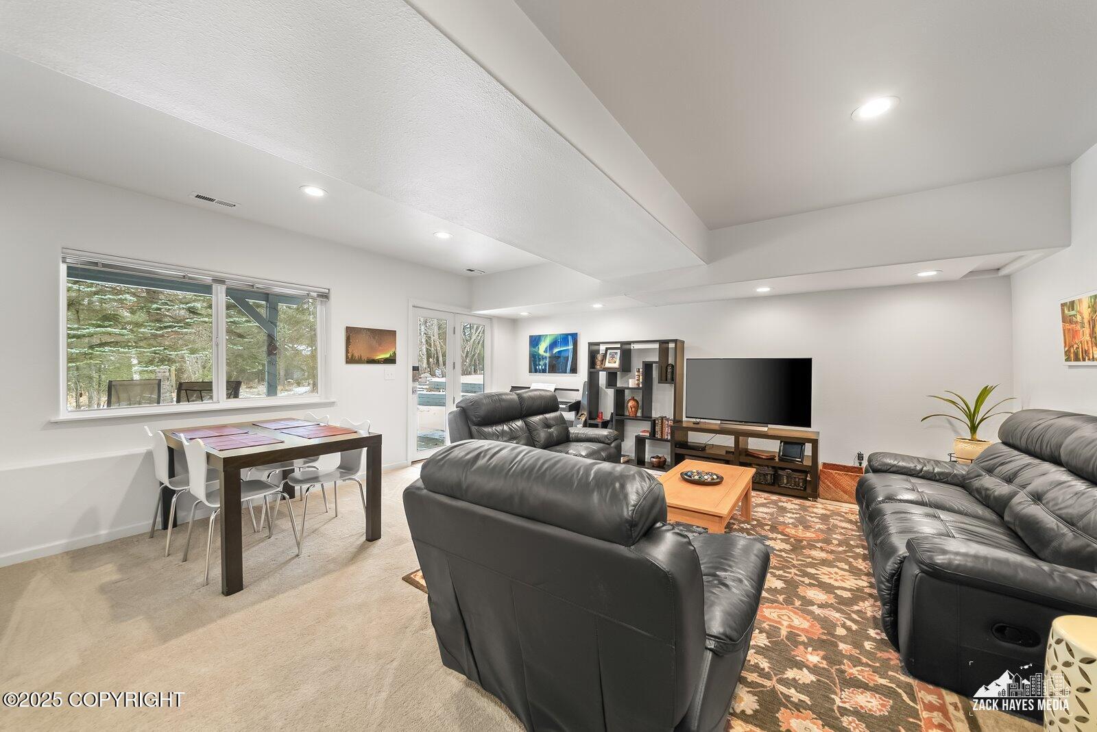 6251 Bubbling Brook Circle