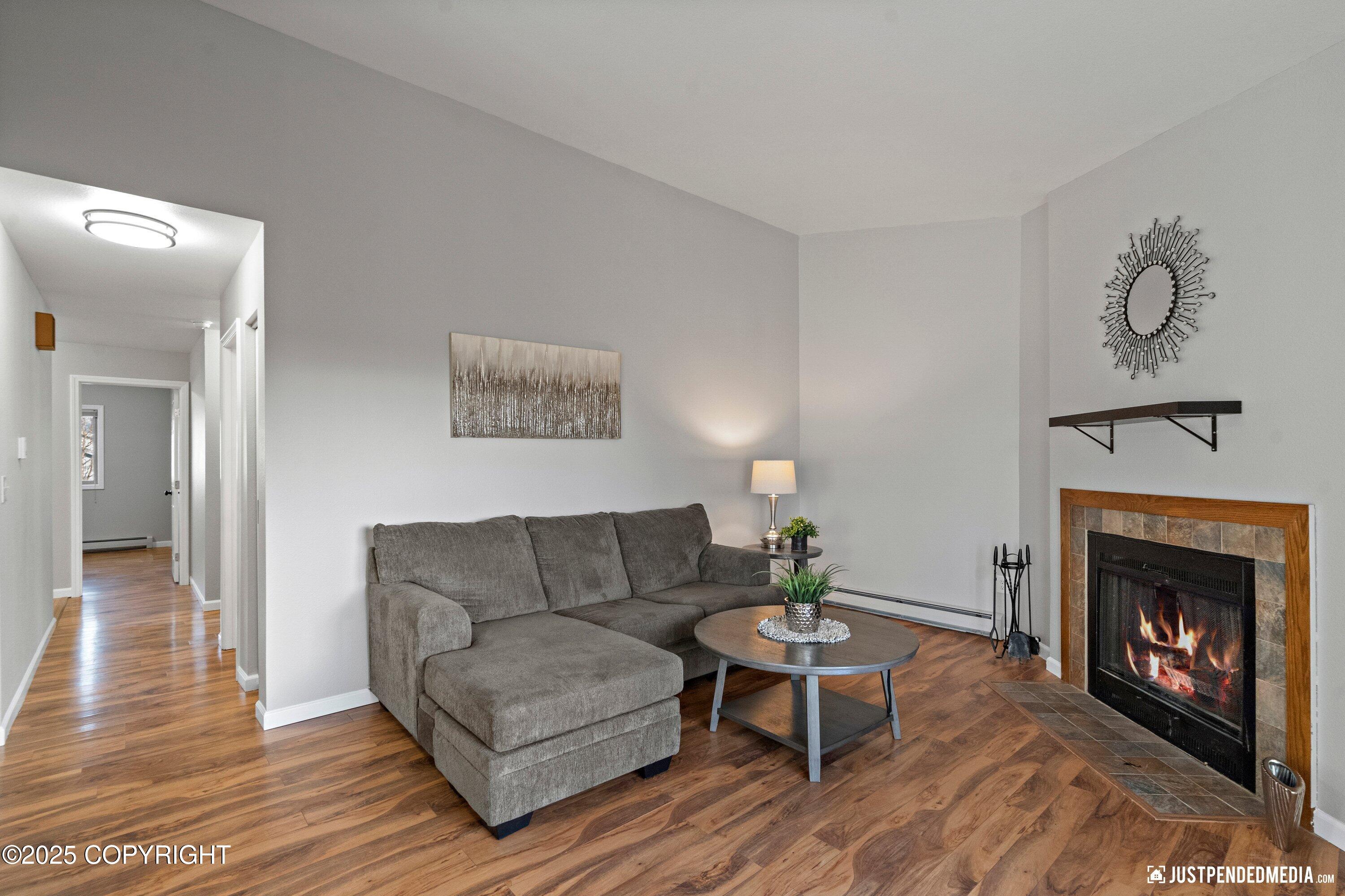 1819 E Tudor Road # B302