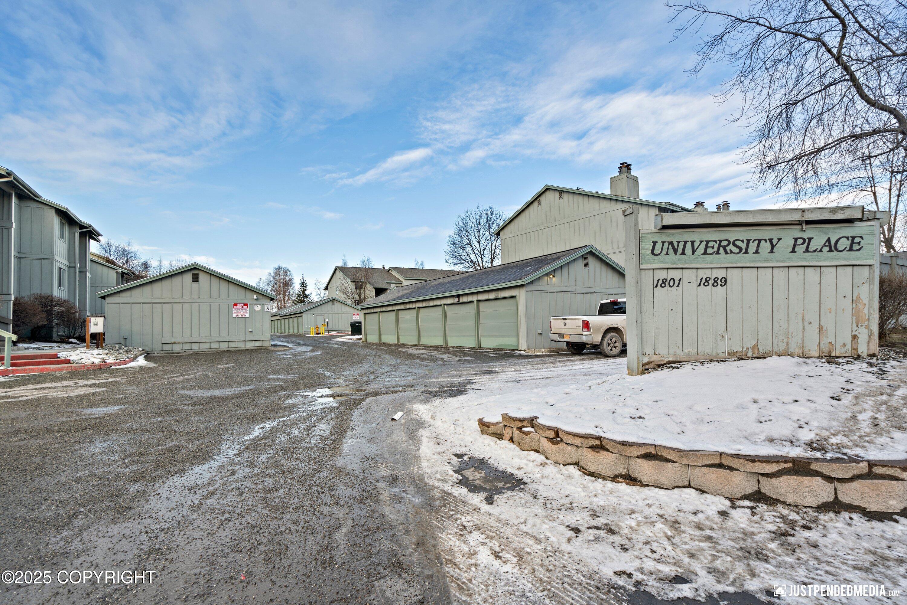 1819 E Tudor Road # B302