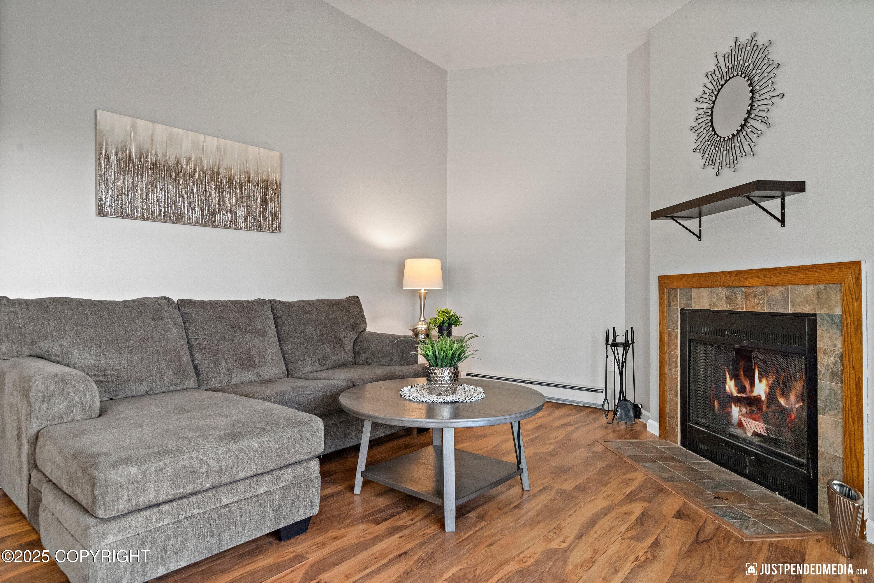 1819 E Tudor Road # B302