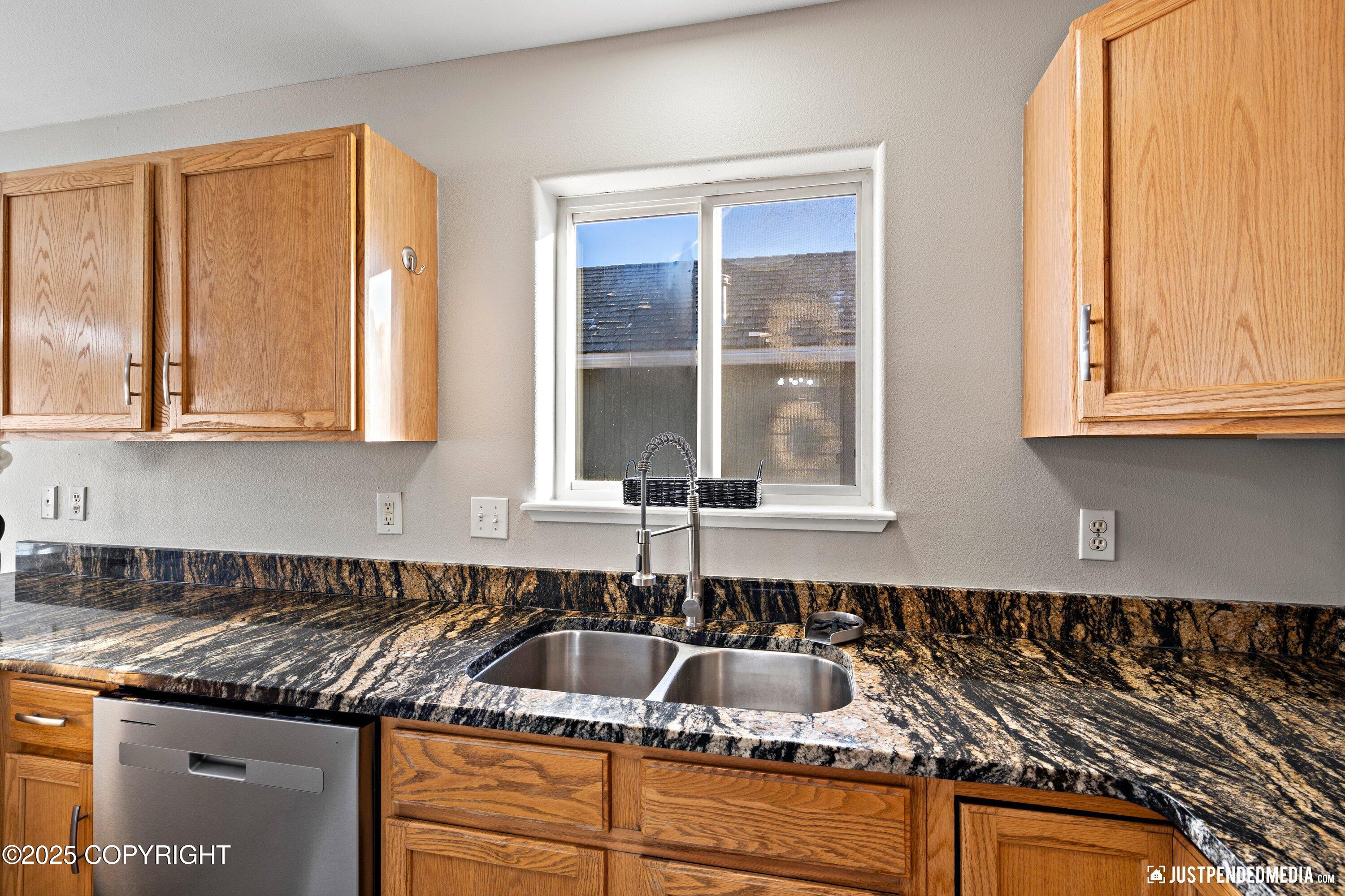 2534 Brookstone Loop