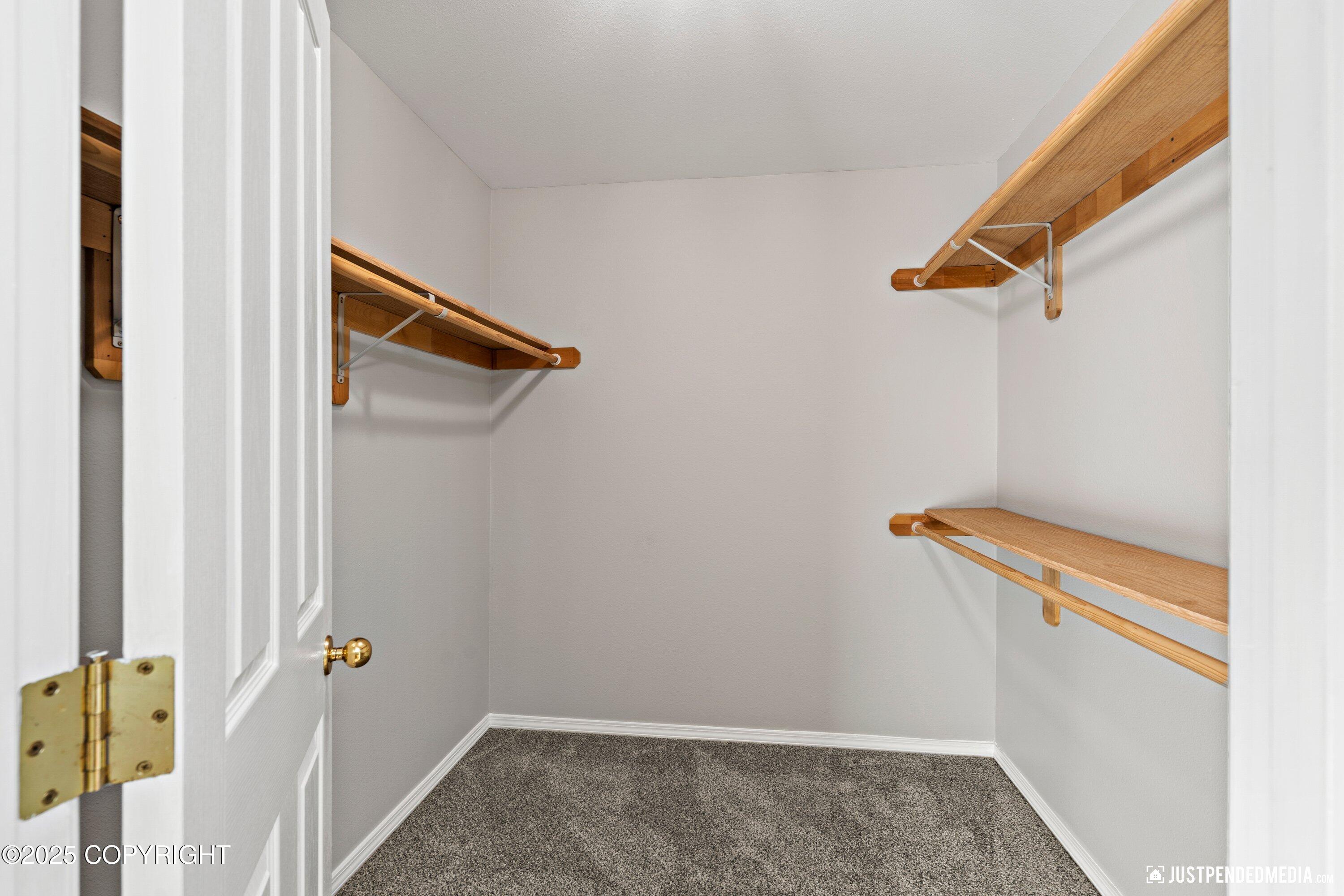 2534 Brookstone Loop