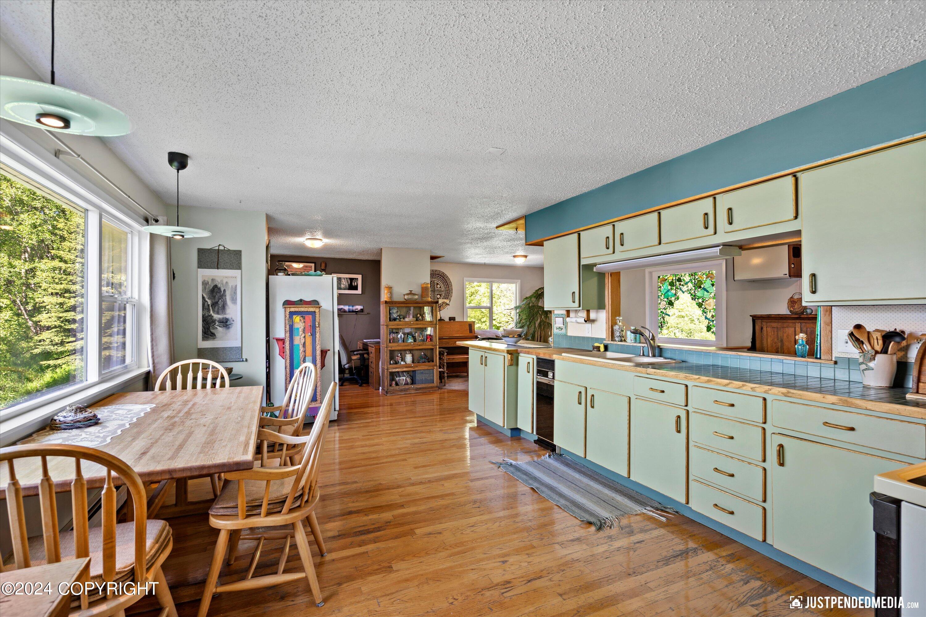 24153 Seward Highway