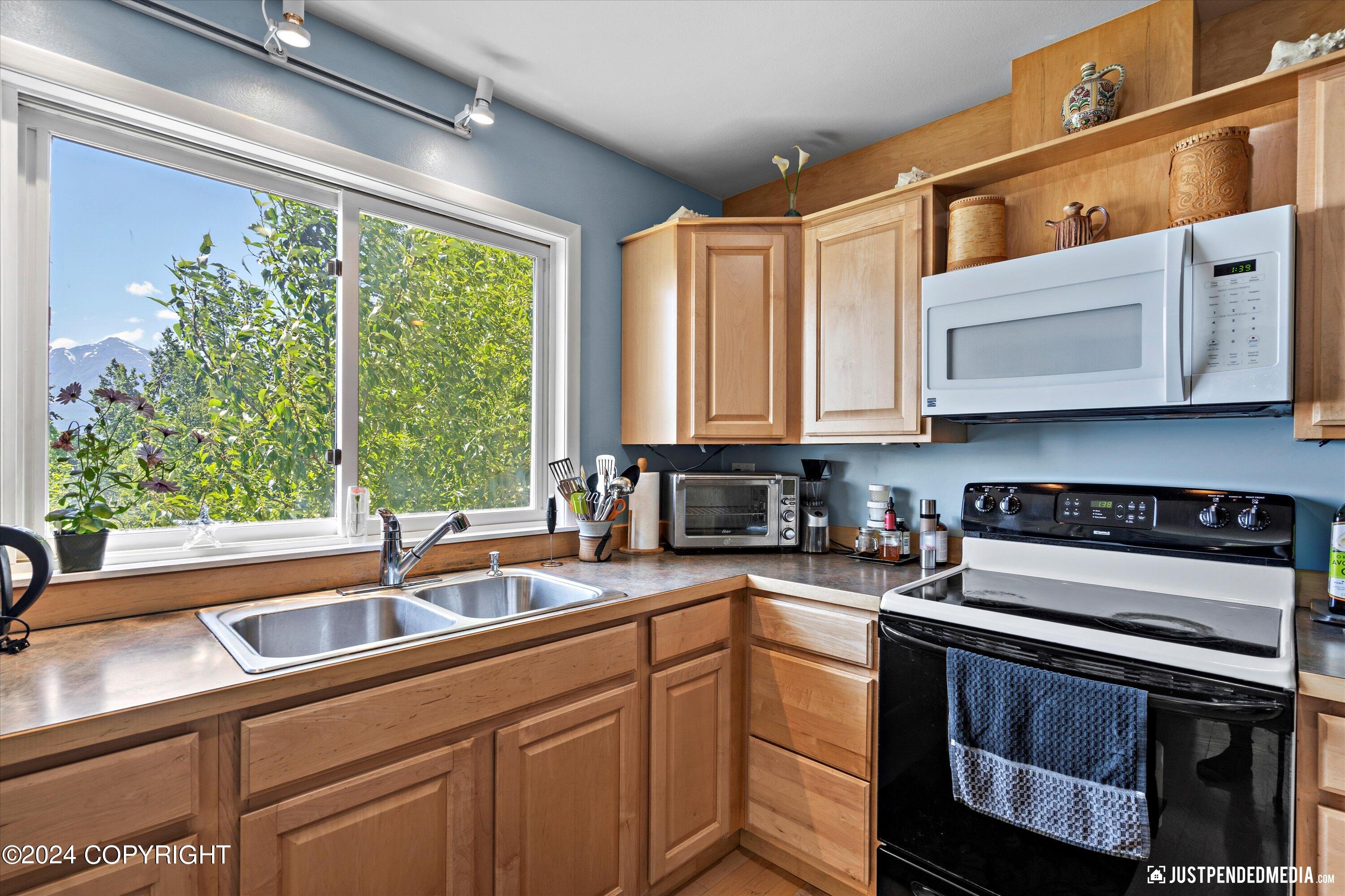 24153 Seward Highway