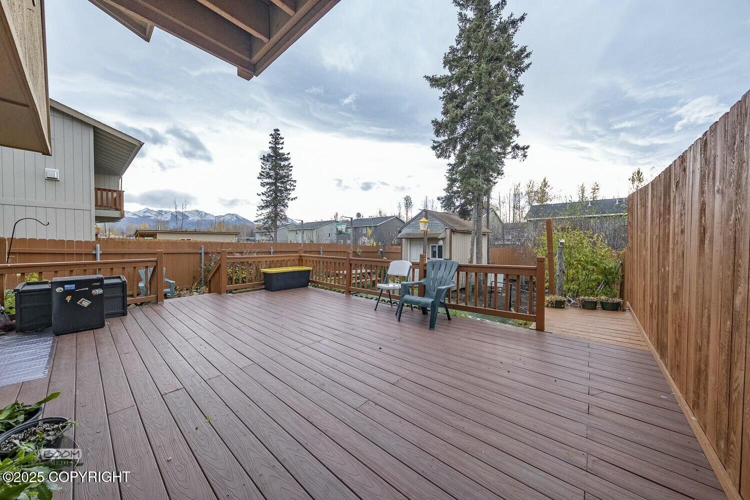 2382/2384 E 64th Avenue