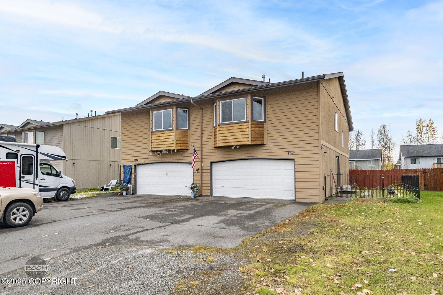 2382/2384 E 64th Avenue