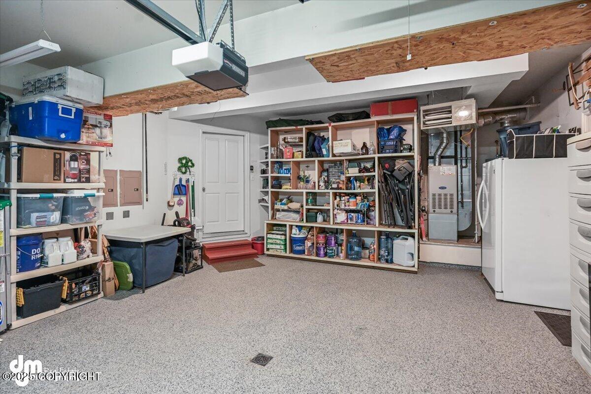 2414 Lusardi Point Circle