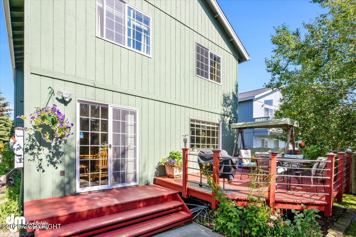 2414 Lusardi Point Circle